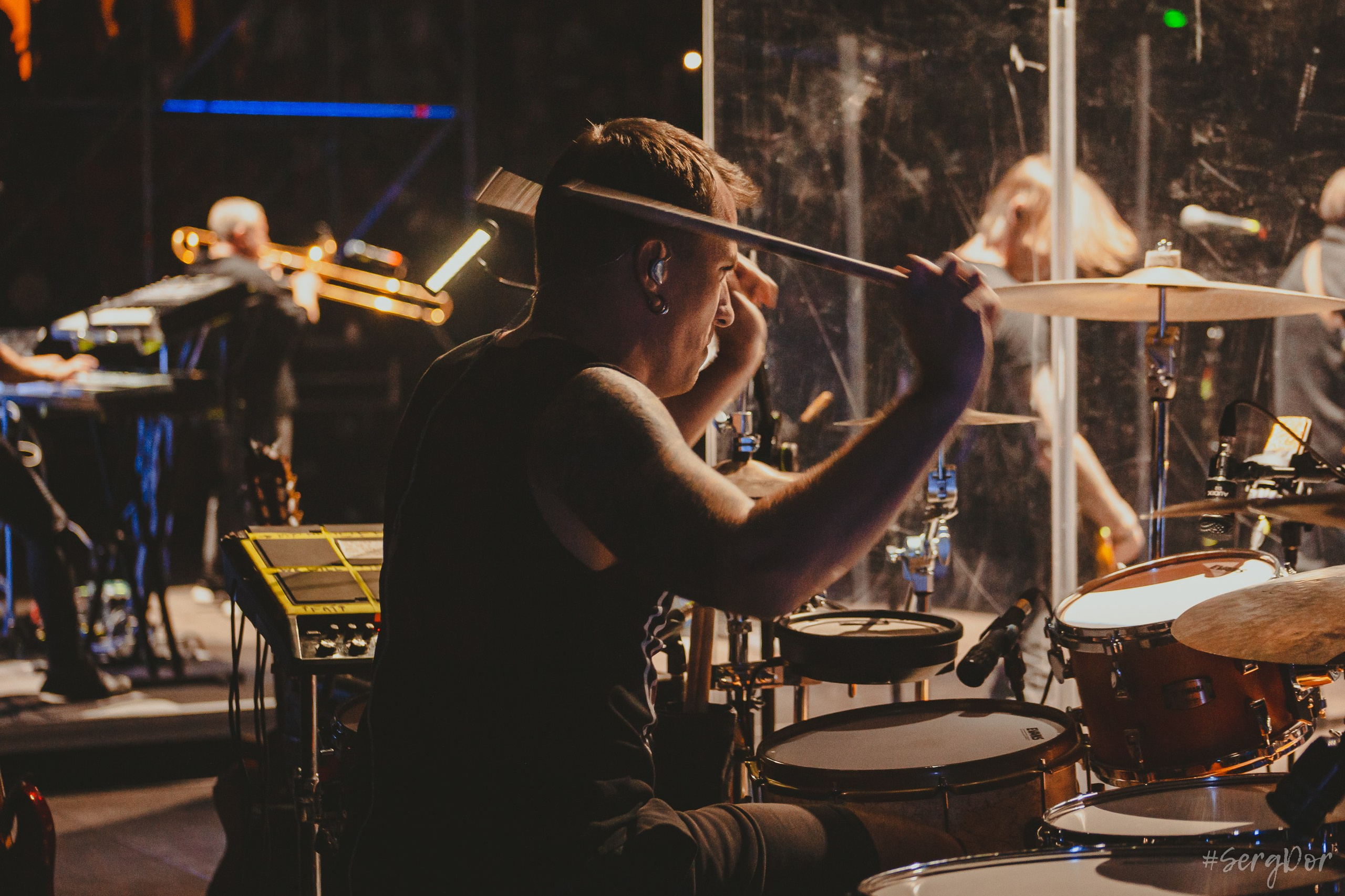 ДДТ, DDT, Ереван, 03.11.2024, СКК, Спортивно-концертный комплекс имени Карена Демирчяна, Երևան, Армения, большой концерт, 3 ноября 2024 года, Юрий Шевчук, SergDor, #SergDor