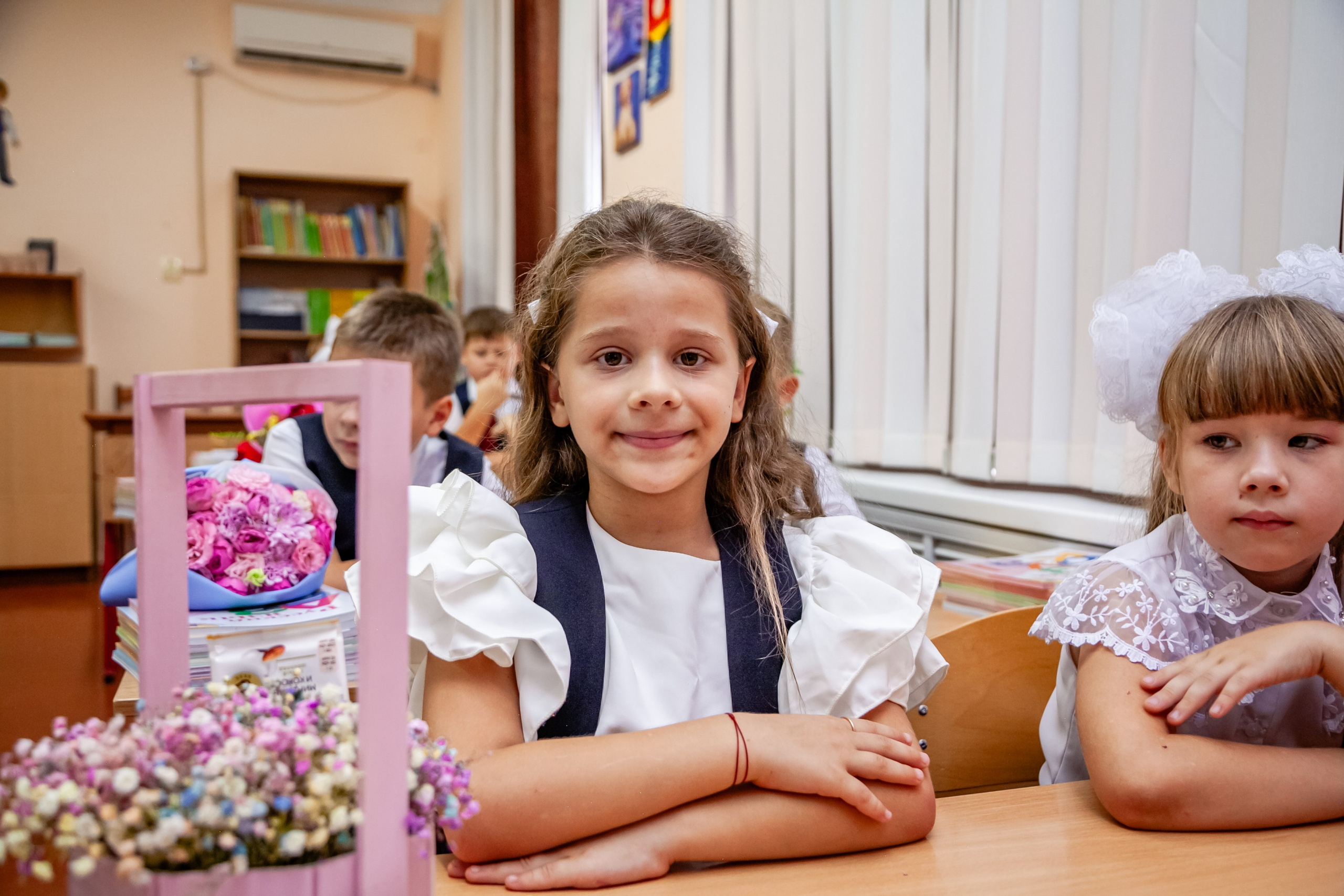 1 сентября линейка. Свадебный и семейный фотограф в Армавире