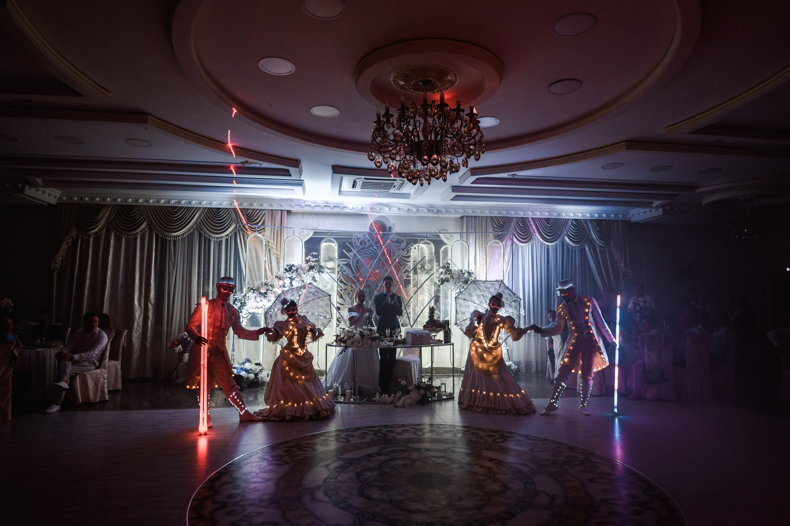 B & A. Свадебный фотограф в г. Астрахань. Так же выезжаю в другие города