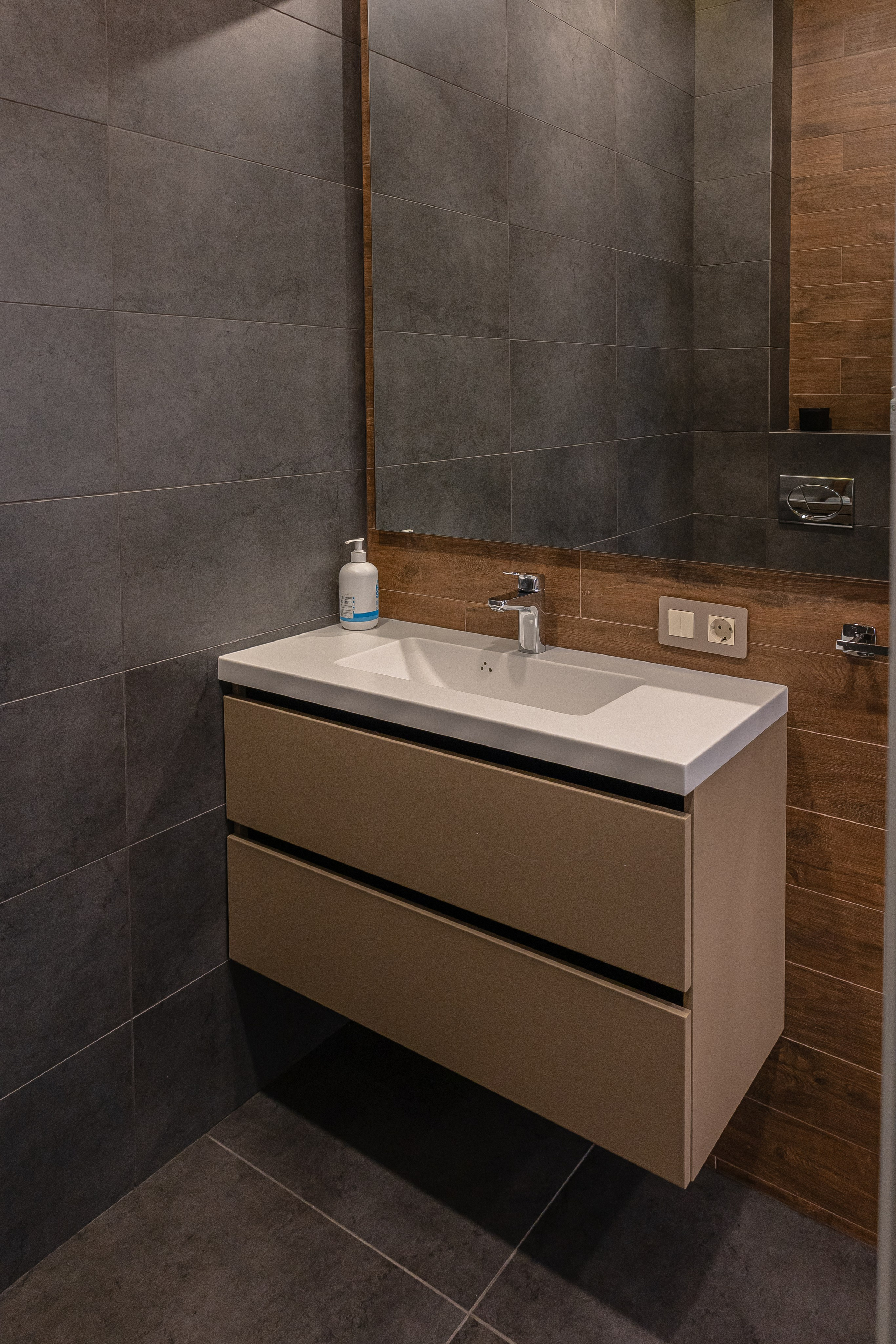 Дом 1. Фотограф Антон Катунин | Симферополь