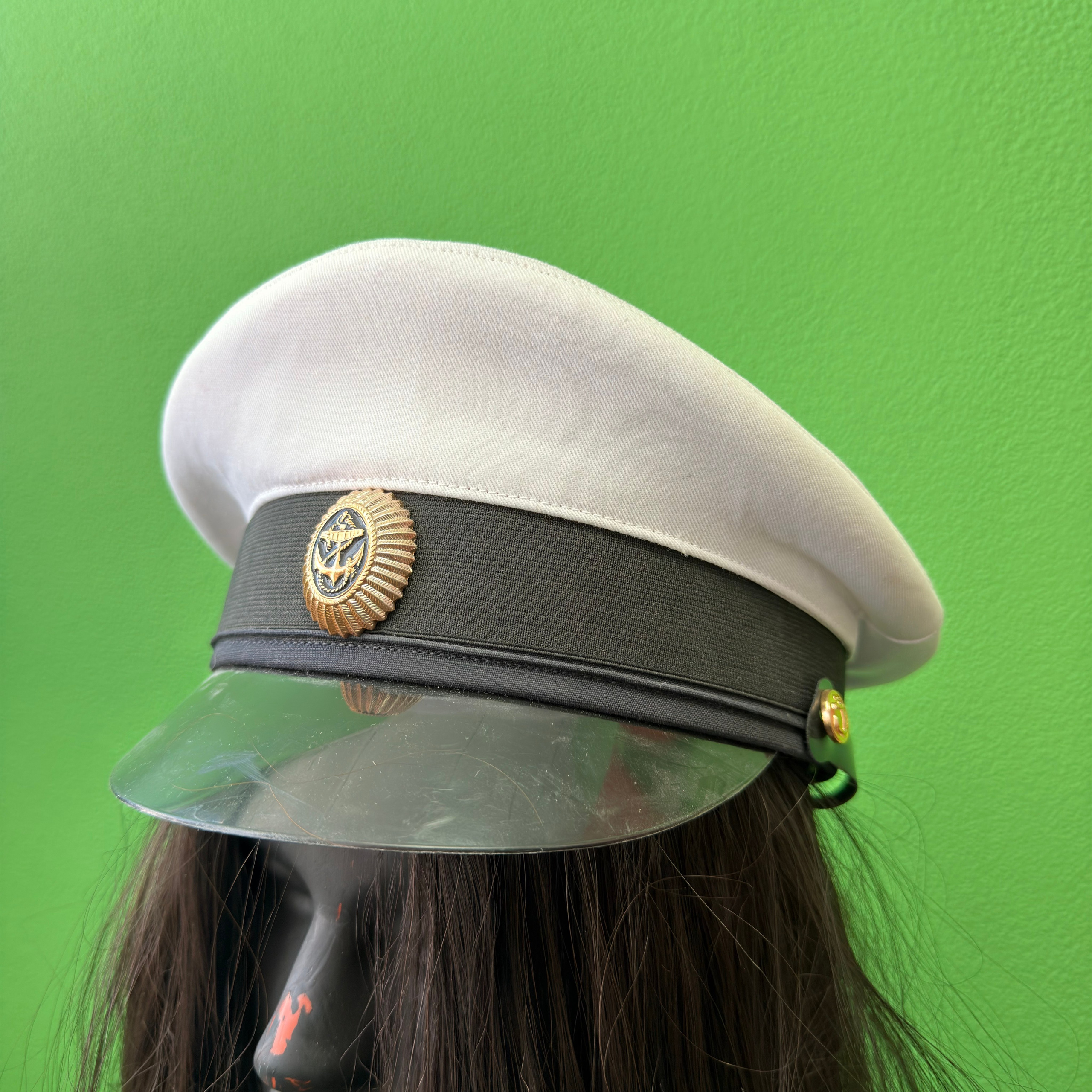 Головные уборы в аренду. Аренда костюмов, платьев и реквизита для фотосессий на Камчатке