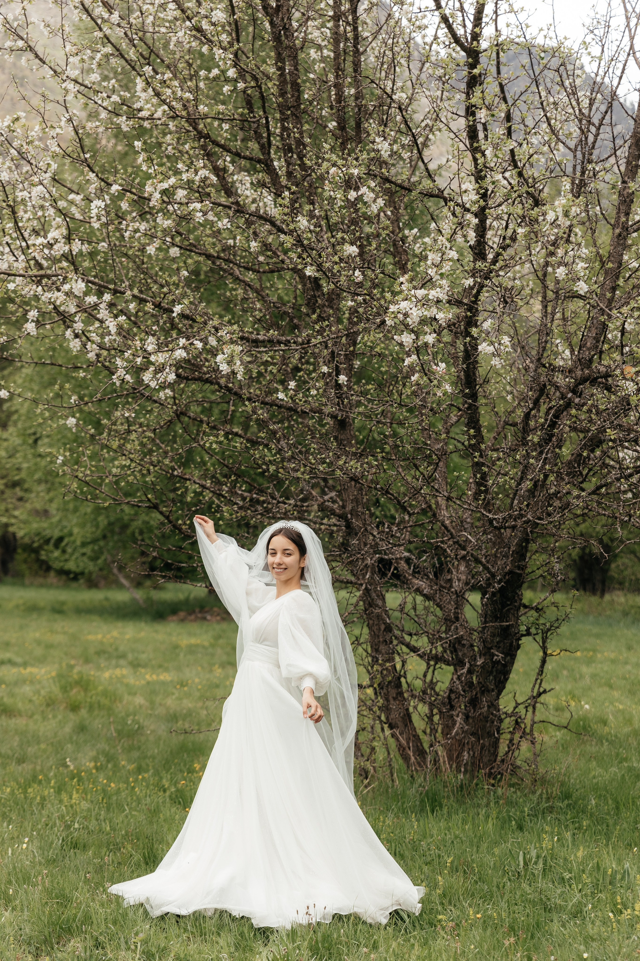 Вениамин и Валерия в Домбае. Миленина Юлия Свадебный и семейный фотограф в Краснодаре