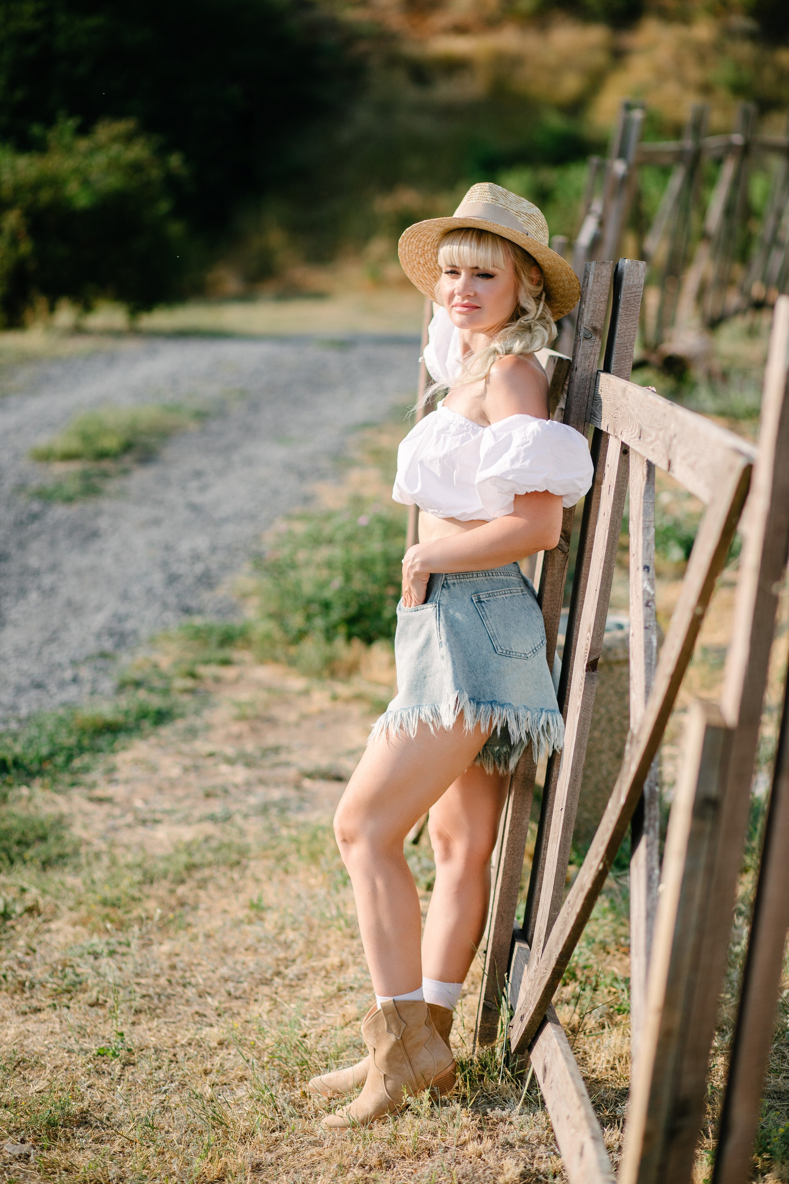 Ольга. Деревенская девушка с изюминкой. Нечехова Виктория