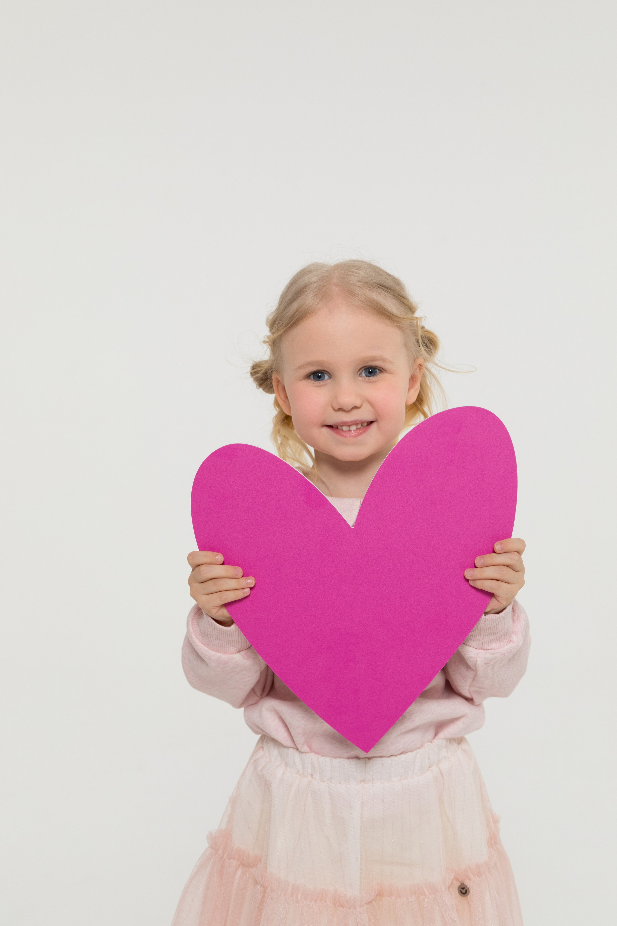 Имиджевая и каталожная съёмка для бренда детских пазлов. Детский и контент фотограф Надя Волкова Санкт-Петербург