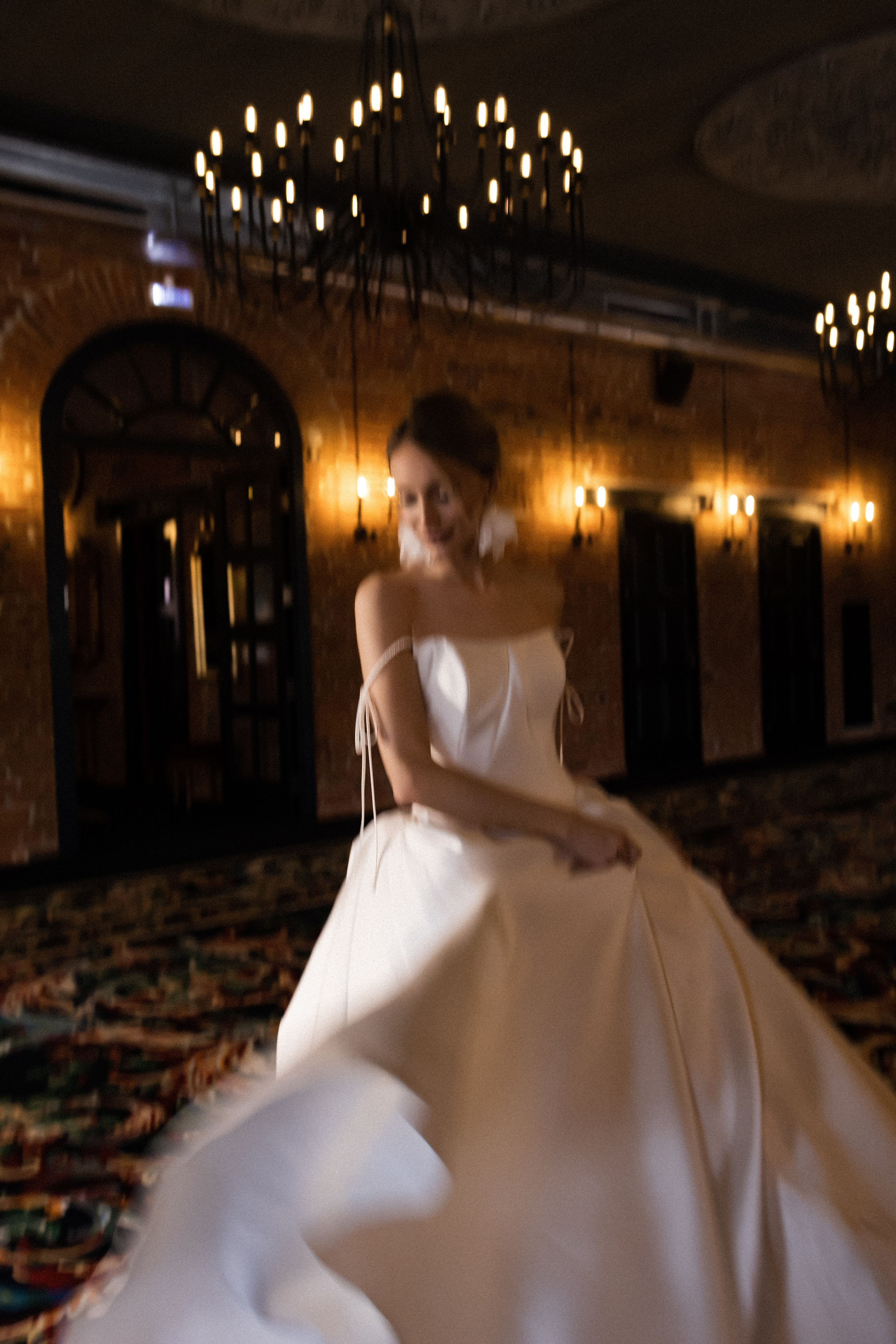 Свадебная в ресторане. Фотограф Арина Шмакова