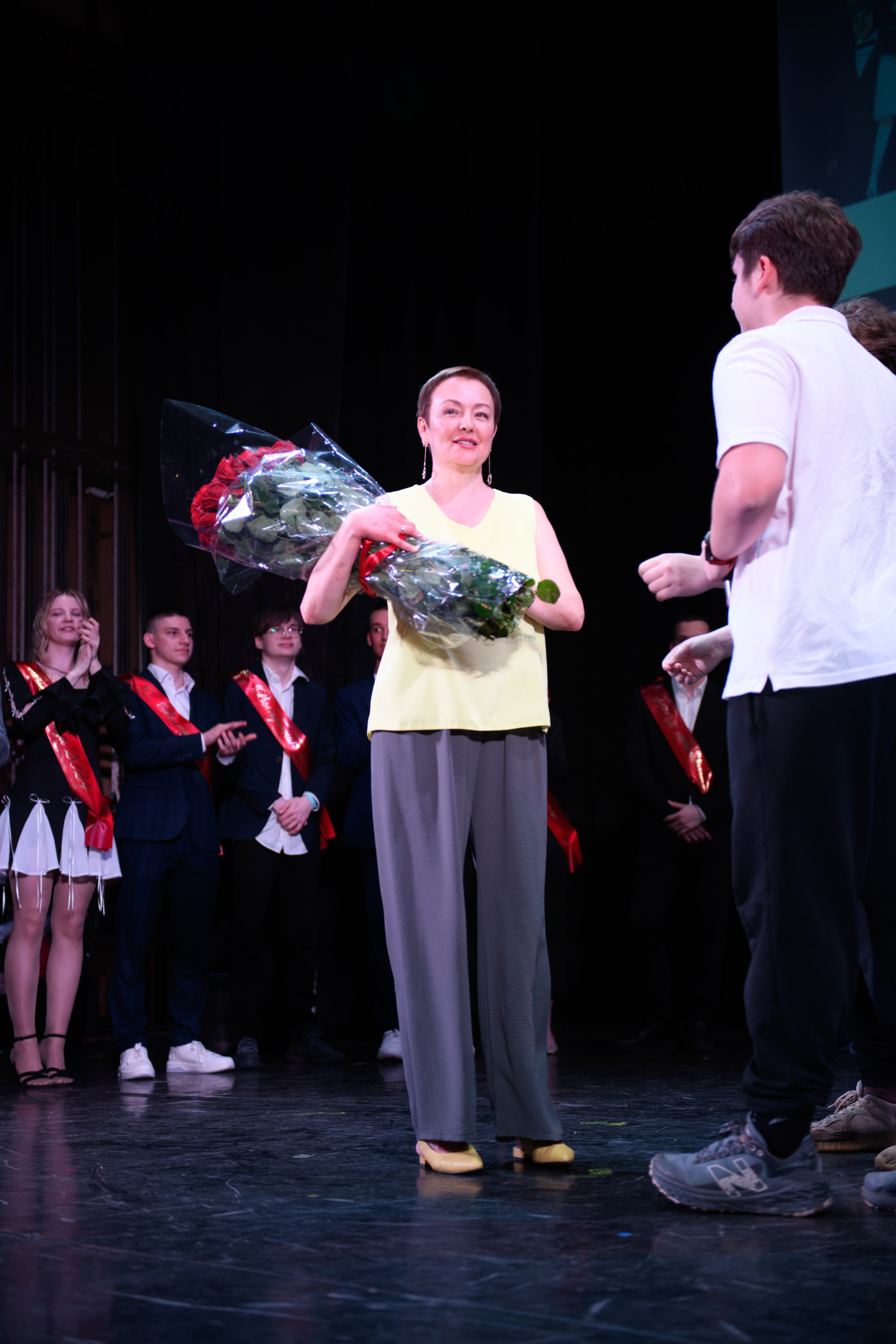 Фотосъёмка торжественного вечера выпускников. Организация и проведение фотосъемок в Санкт-Петербурге. Фотограф Смирягин Илья