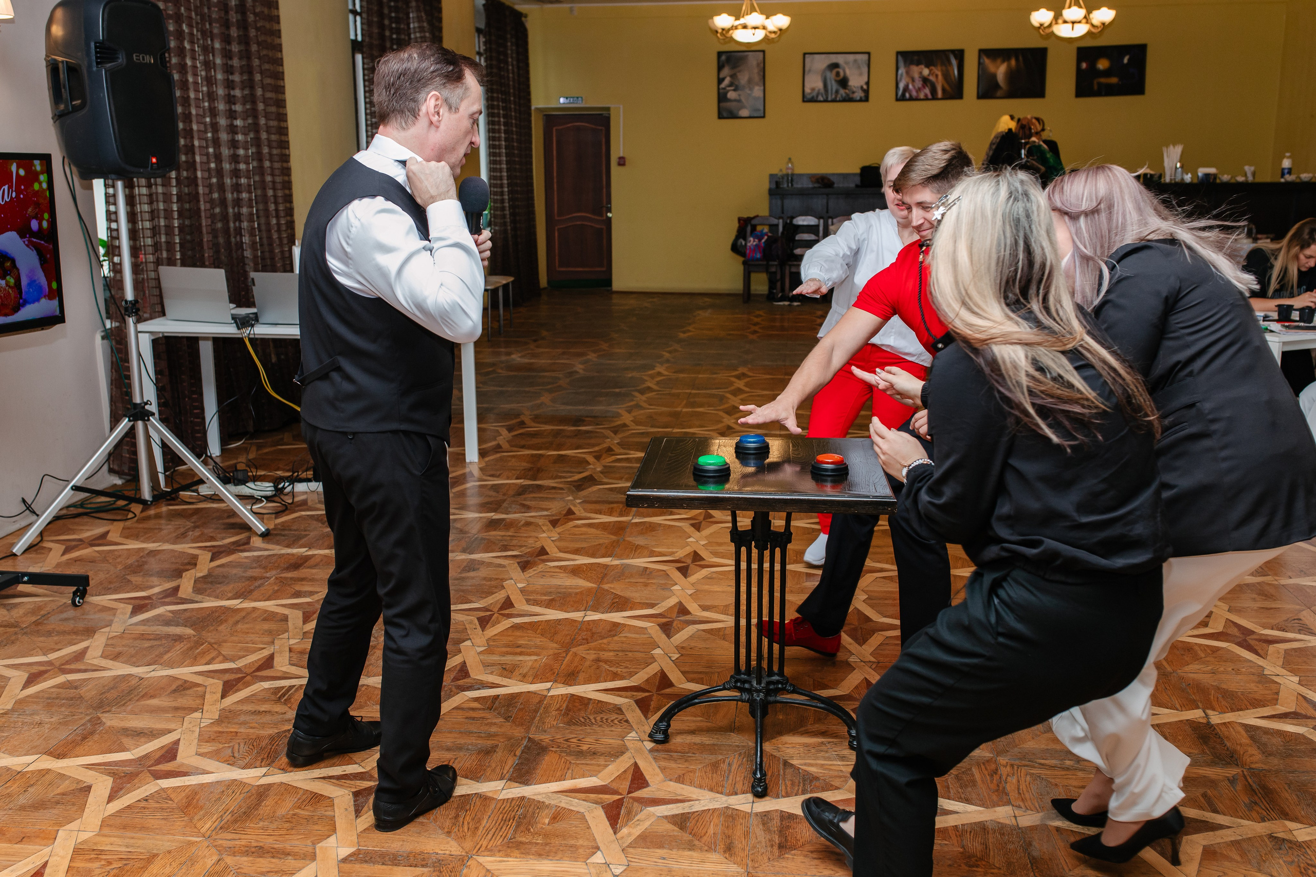 Мастер-класс для банкетных ведущих. Октябрь 2024. Фотограф Пермь. Свадьбы. Семья и дети, школа, д. сад. Фотокниги