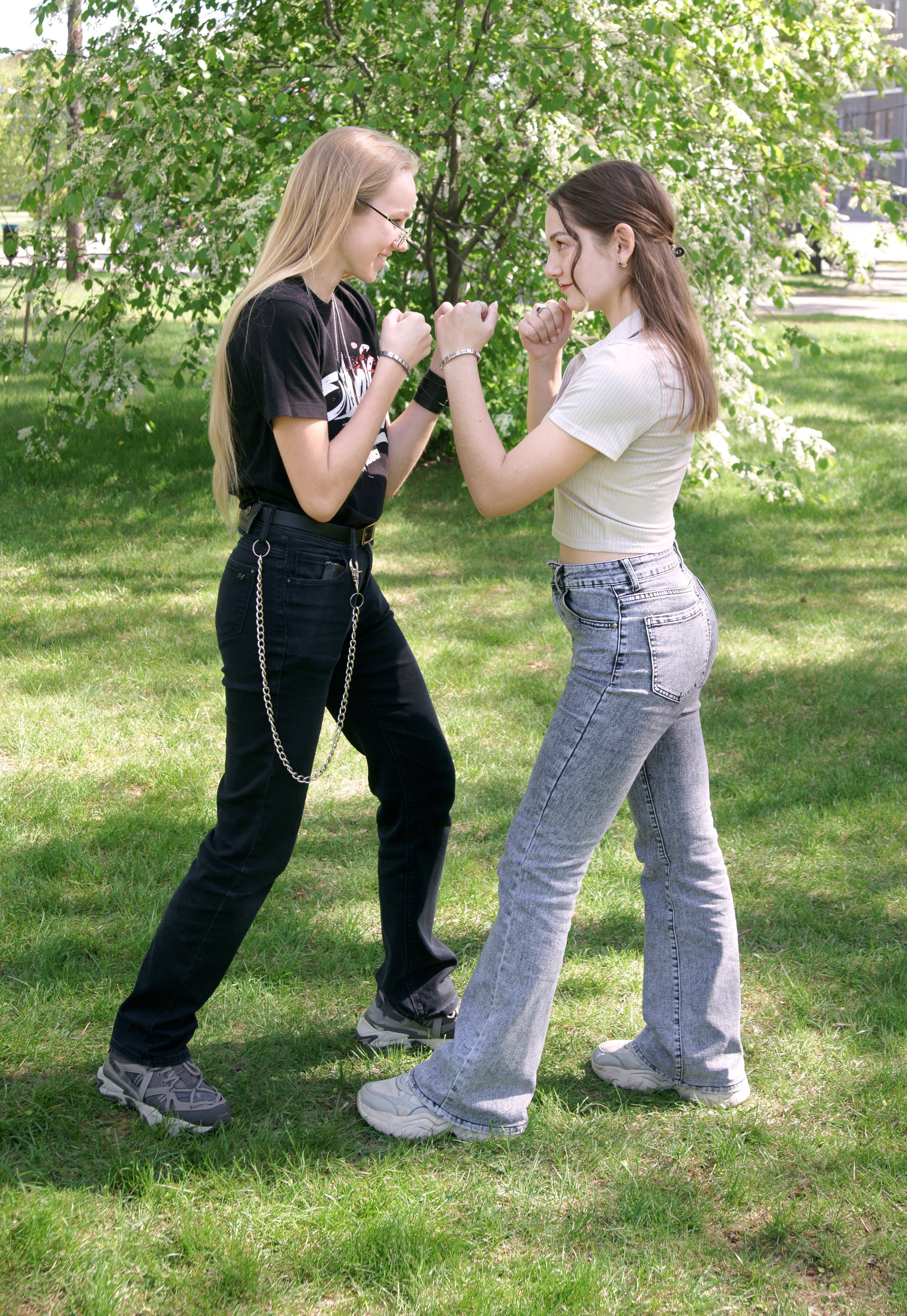 Весенняя фотосессия выпускников 9,11 классов в Иркутске