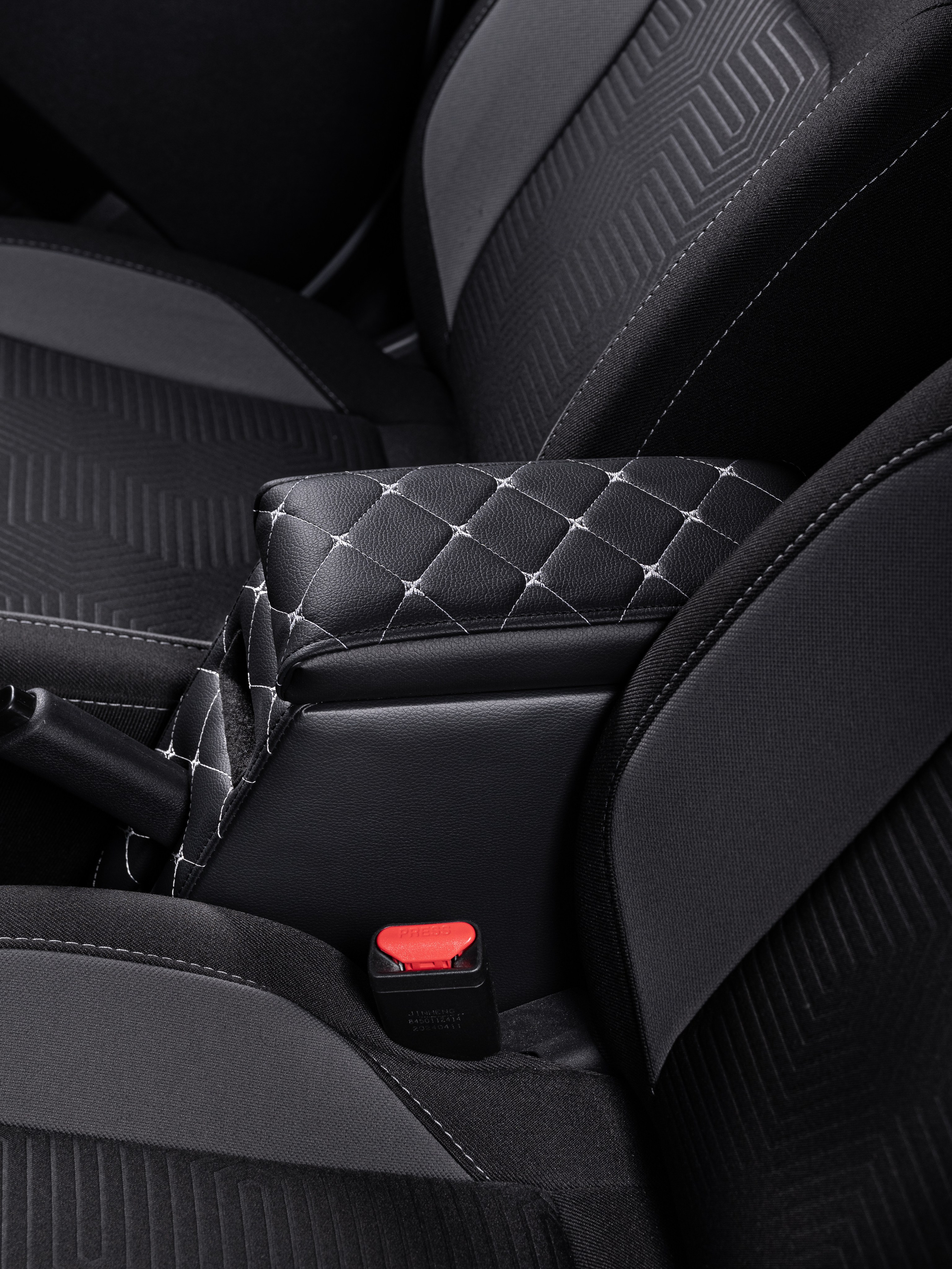 Автоподлокотники серия 3. Предметный фотограф, фото для маркетплейсов Пятигорск, КМВ