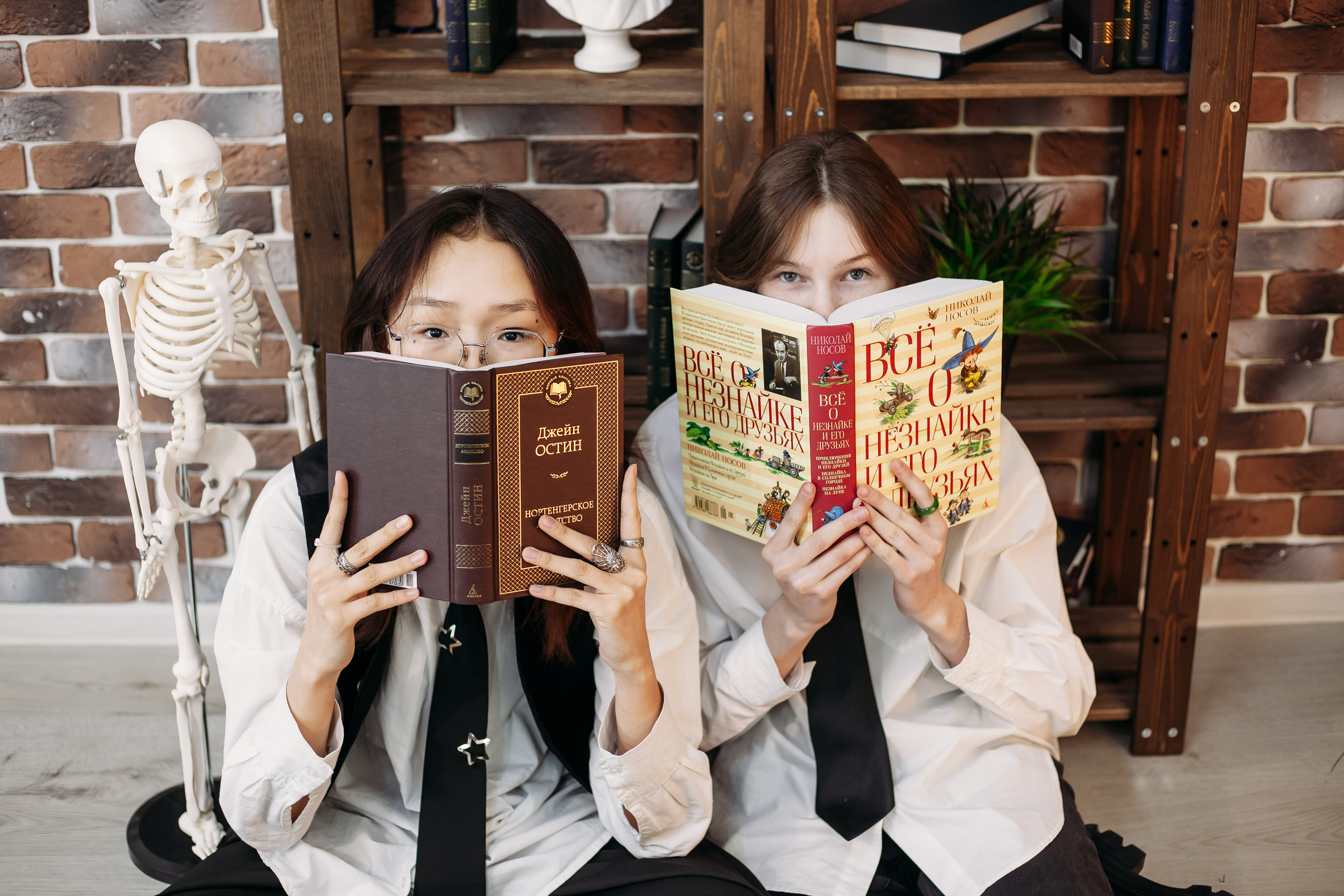 Школьники в студии. Фотограф Бурятия. Печать фотокниг