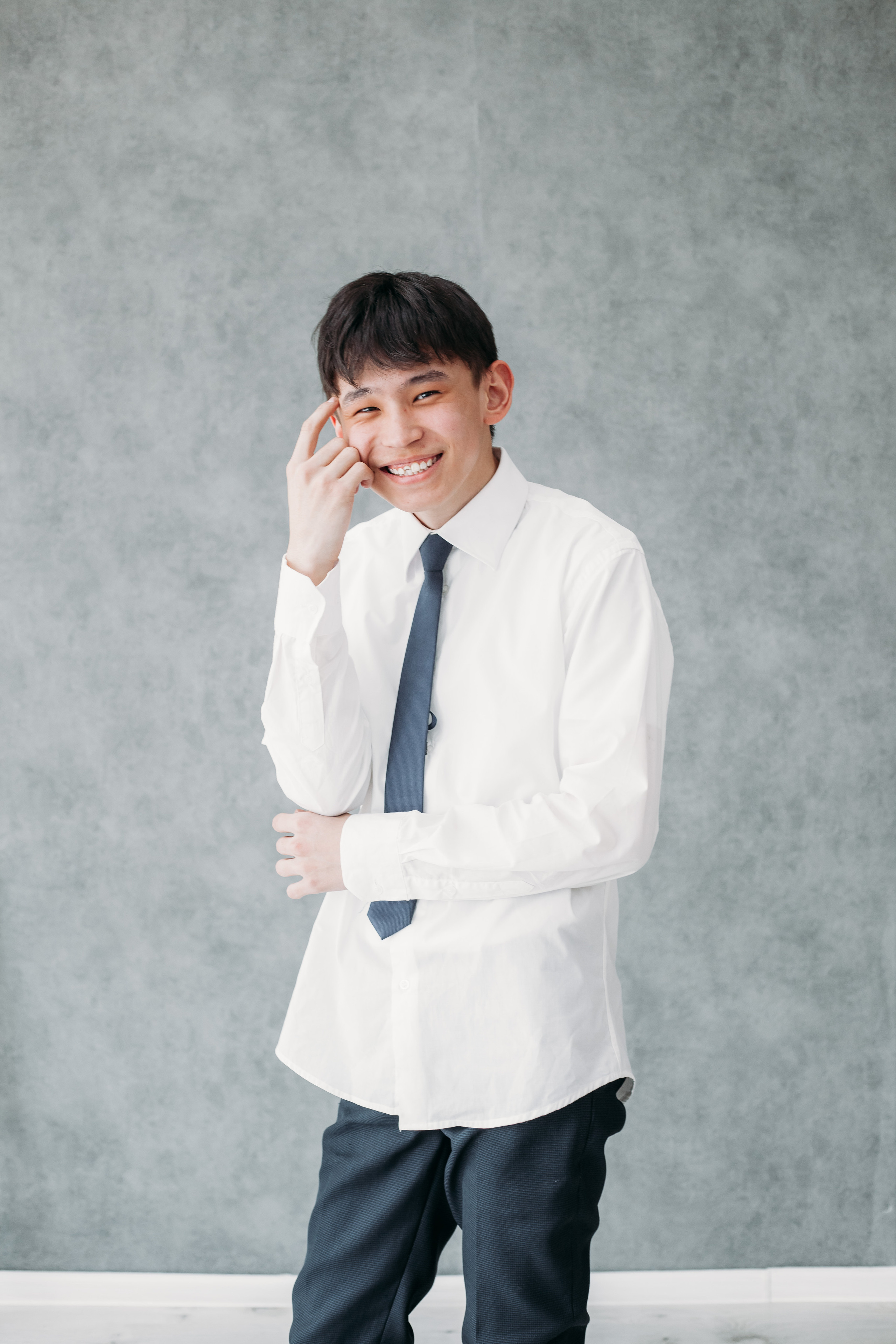 Школьники в студии. Фотограф Бурятия. Печать фотокниг