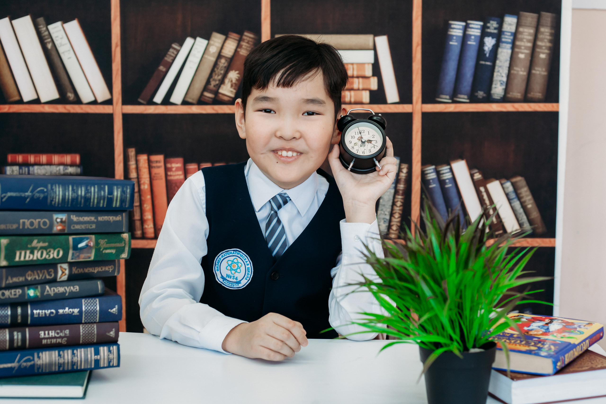 4 классы в школе. Фотограф Бурятия. Печать фотокниг