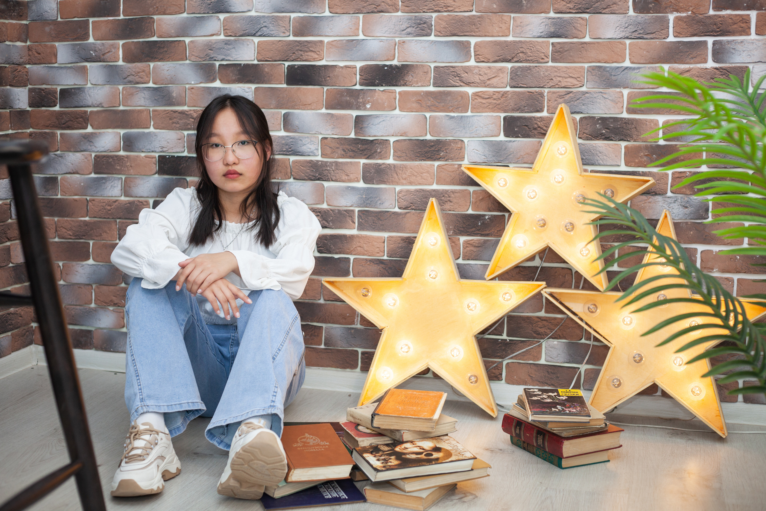 Школьники в студии. Фотограф Бурятия. Печать фотокниг