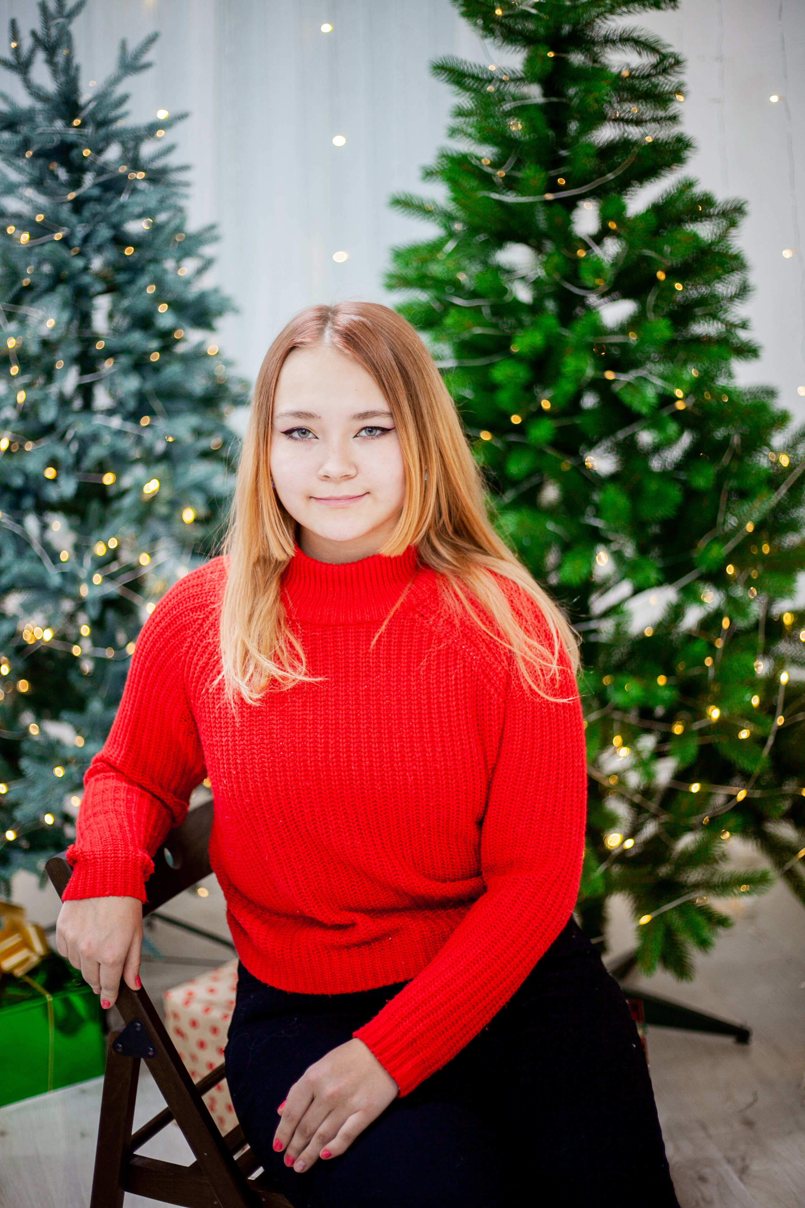 Школьники В Новогодней студии. Фотограф Бурятия. Печать фотокниг