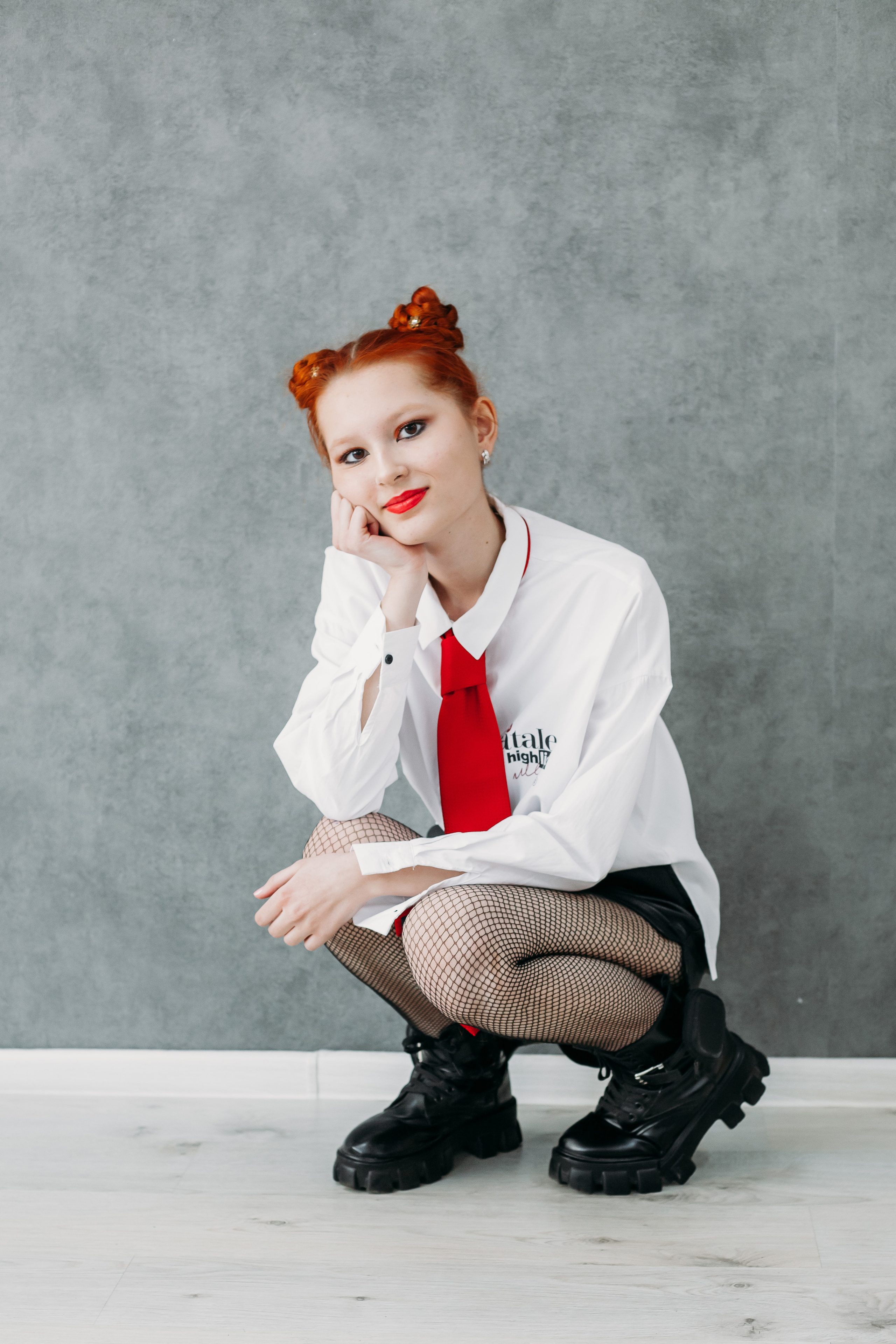 Школьники в студии. Фотограф Бурятия. Печать фотокниг