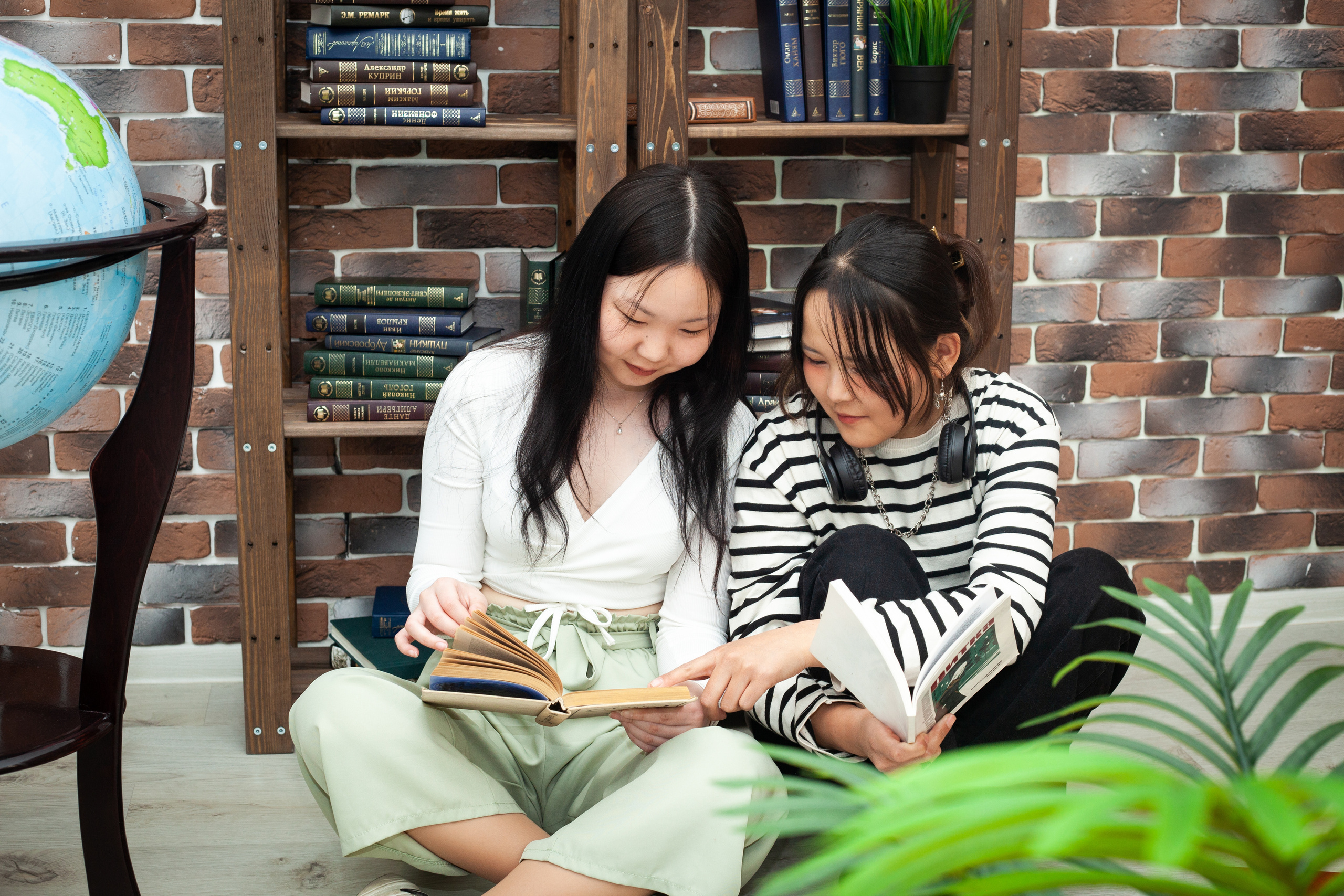 Школьники в студии. Фотограф Бурятия. Печать фотокниг