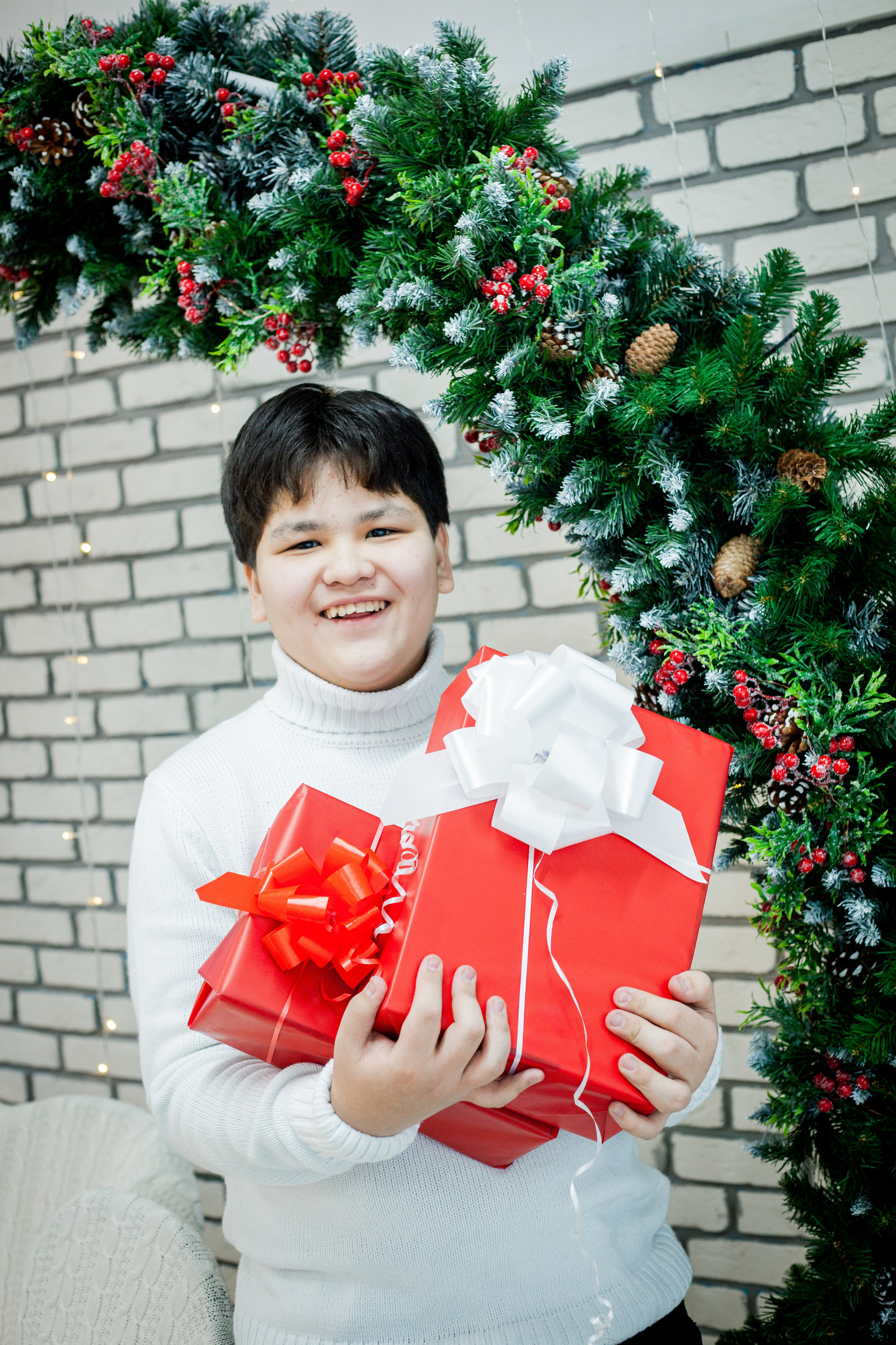 Школьники В Новогодней студии. Фотограф Бурятия. Печать фотокниг