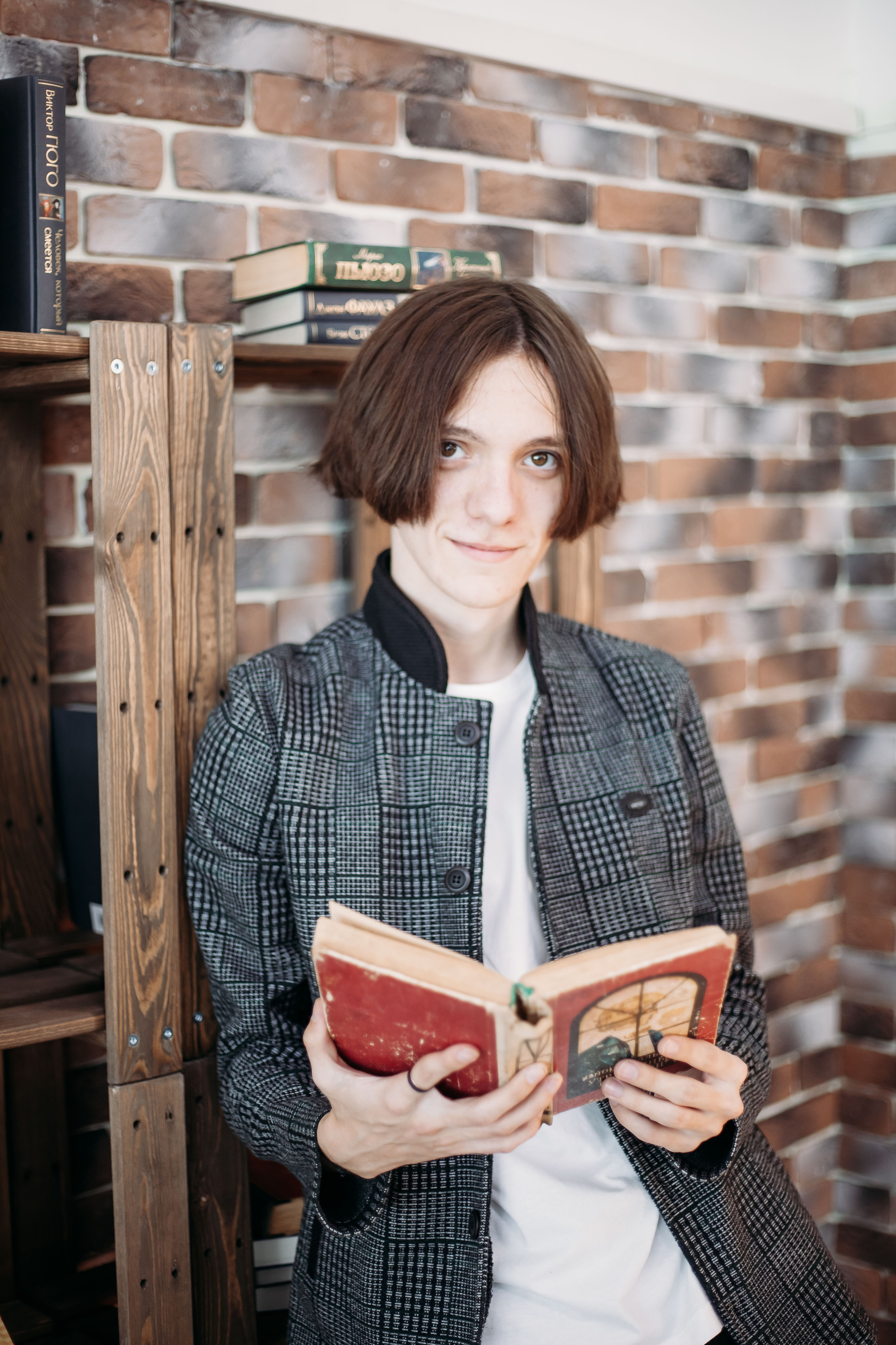 Школьники в студии. Фотограф Бурятия. Печать фотокниг