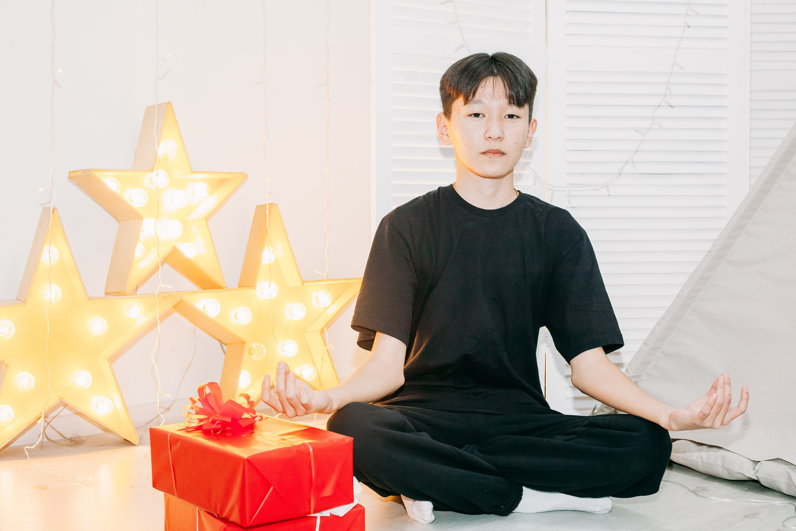 Школьники В Новогодней студии. Фотограф Бурятия. Печать фотокниг