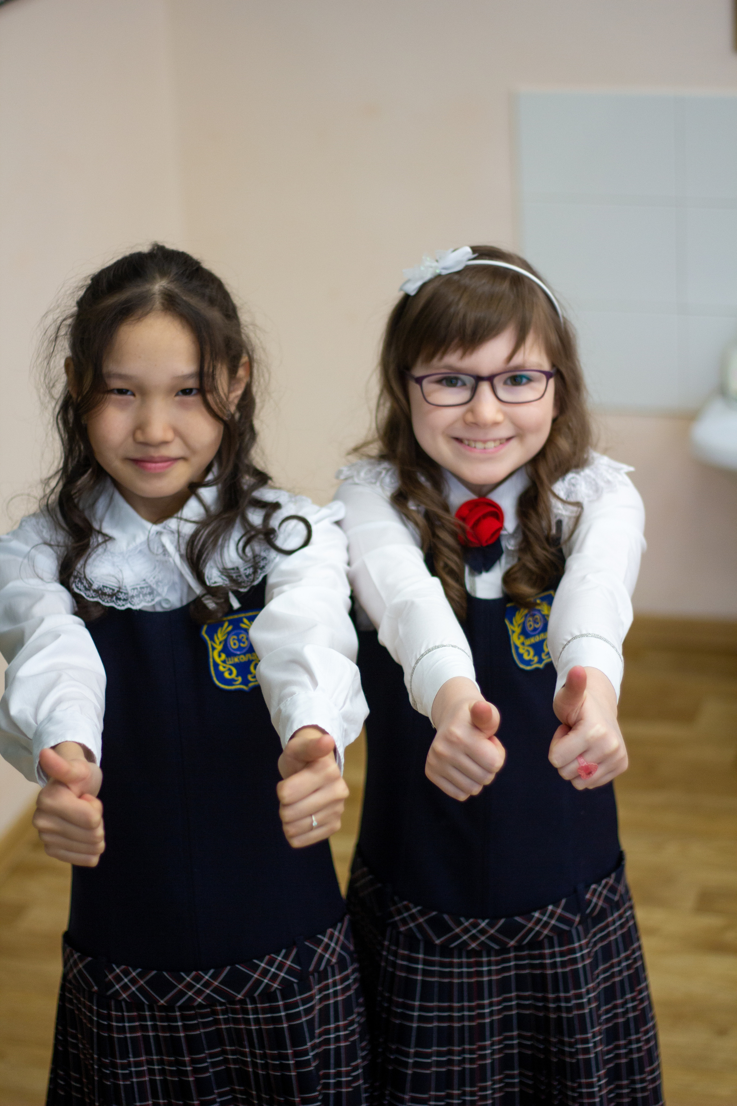 4 классы в школе. Фотограф Бурятия. Печать фотокниг