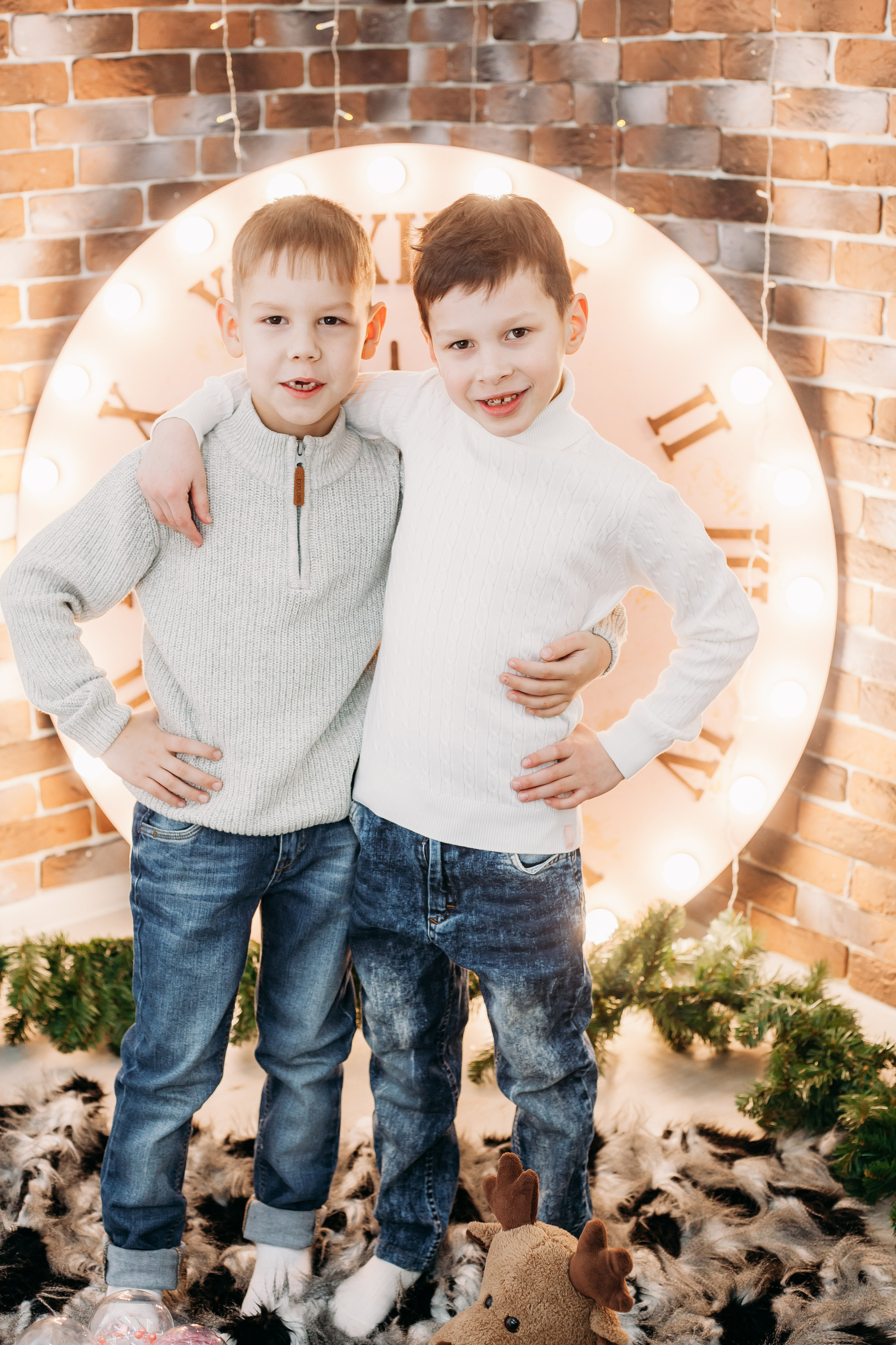 Детский сад в Новогодней студии. Фотограф Бурятия. Печать фотокниг