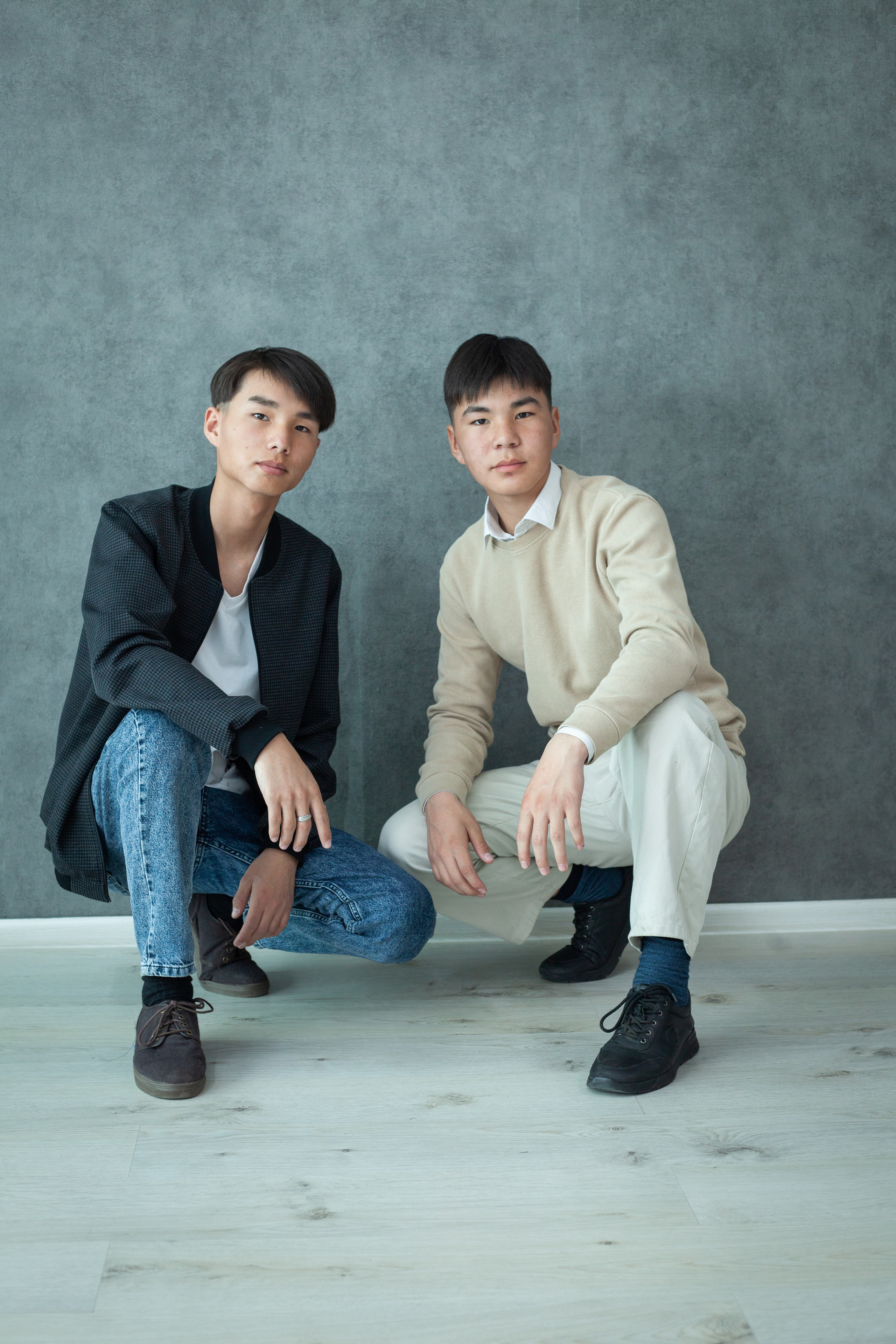 Школьники в студии. Фотограф Бурятия. Печать фотокниг