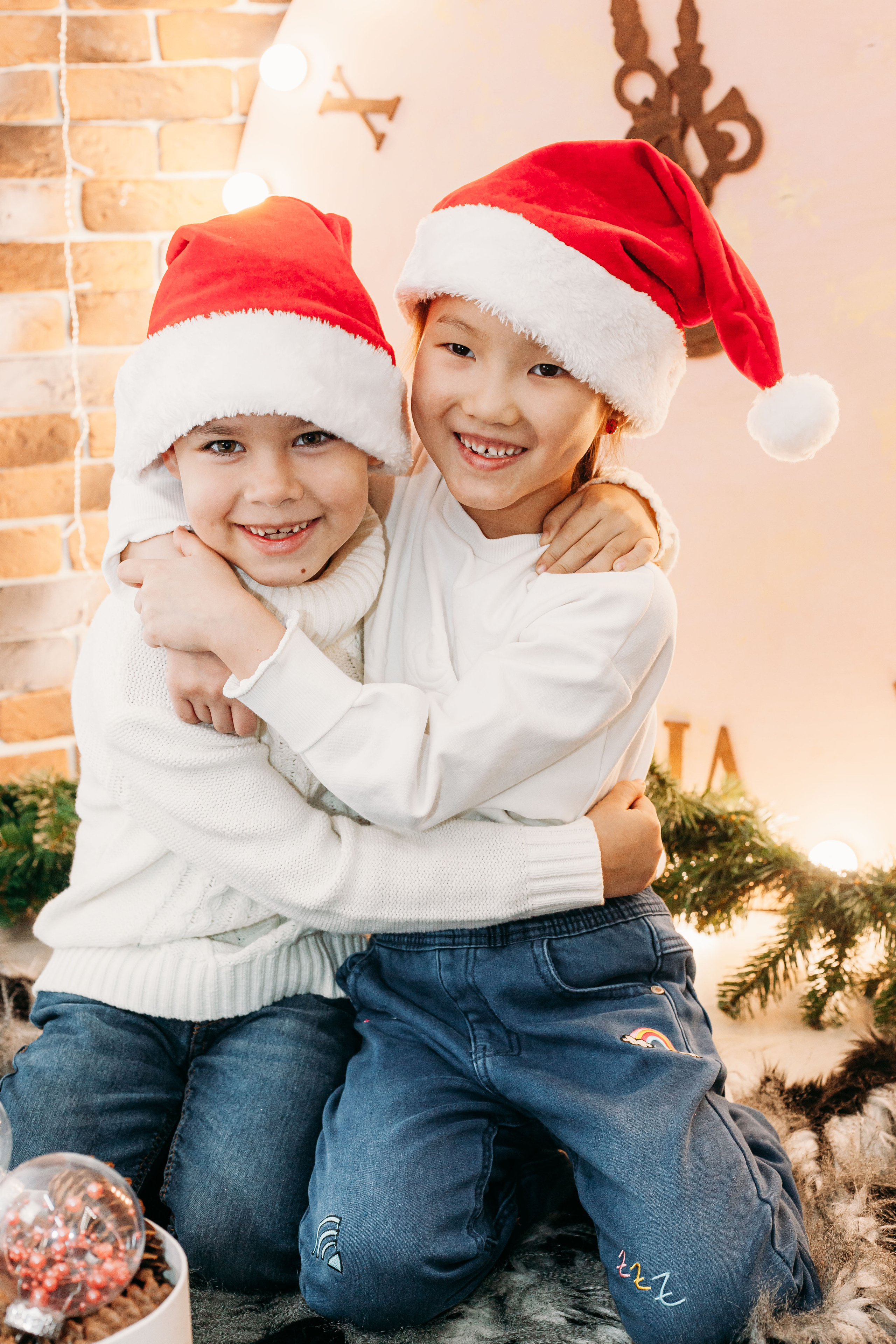 Детский сад в Новогодней студии. Фотограф Бурятия. Печать фотокниг