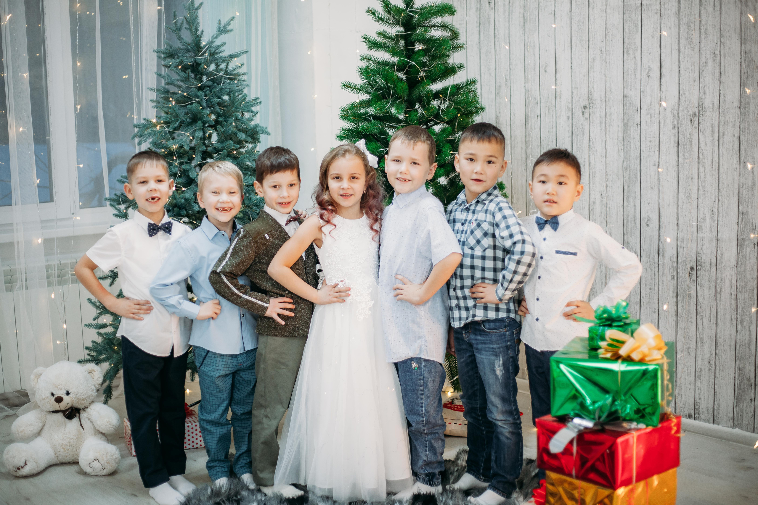 Детский сад в Новогодней студии. Фотограф Бурятия. Печать фотокниг