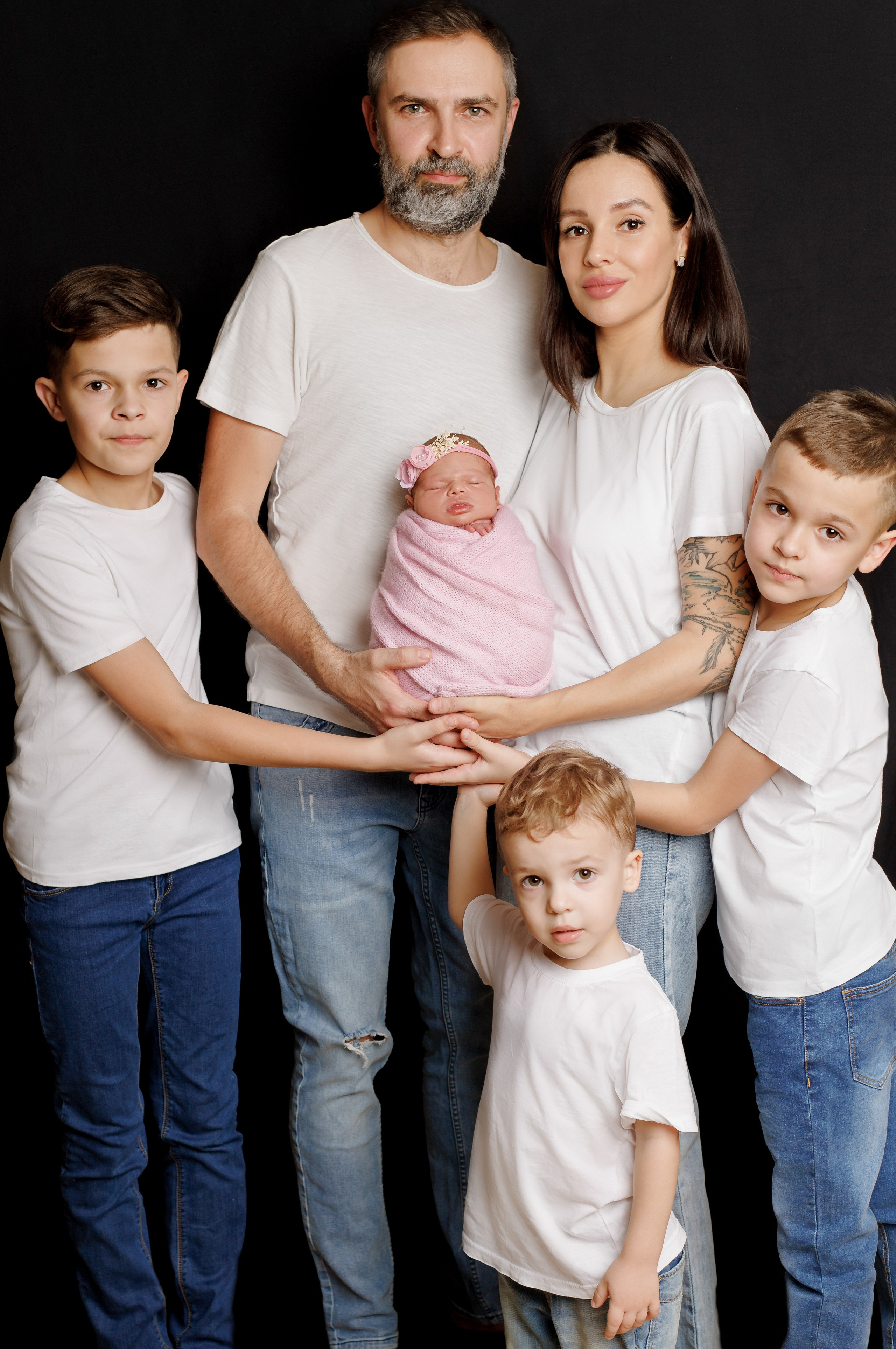 Новорожденные. Фотограф новорожденных Омск —со всем необходимым к вам домой