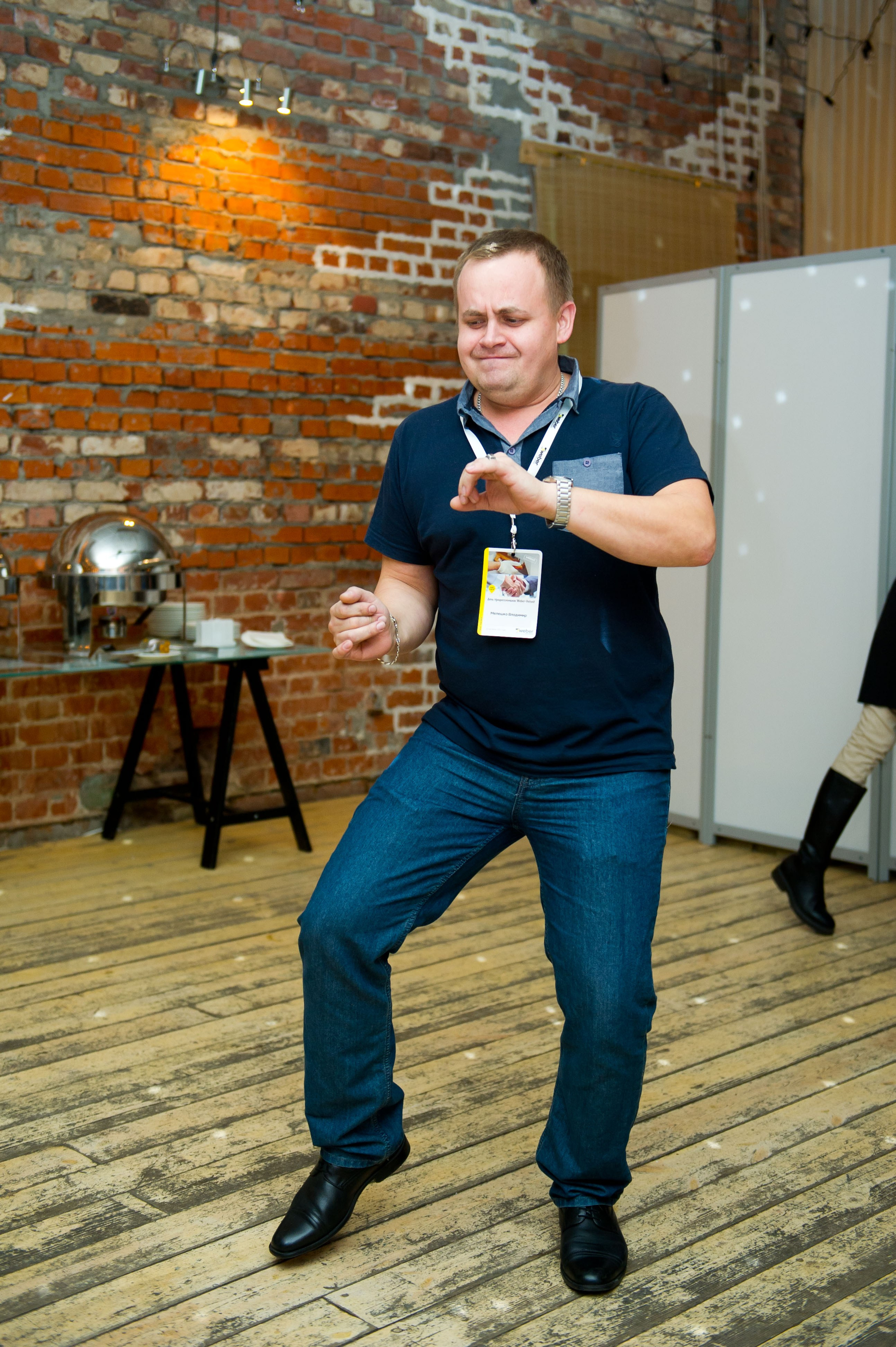 Saint-Gobain демонстрационный центр. Встреча блогеров и представителей фирмы. Репортажный фотограф и видеограф Слава Думчев. Тимбилдинги, отчетники, корпоративы