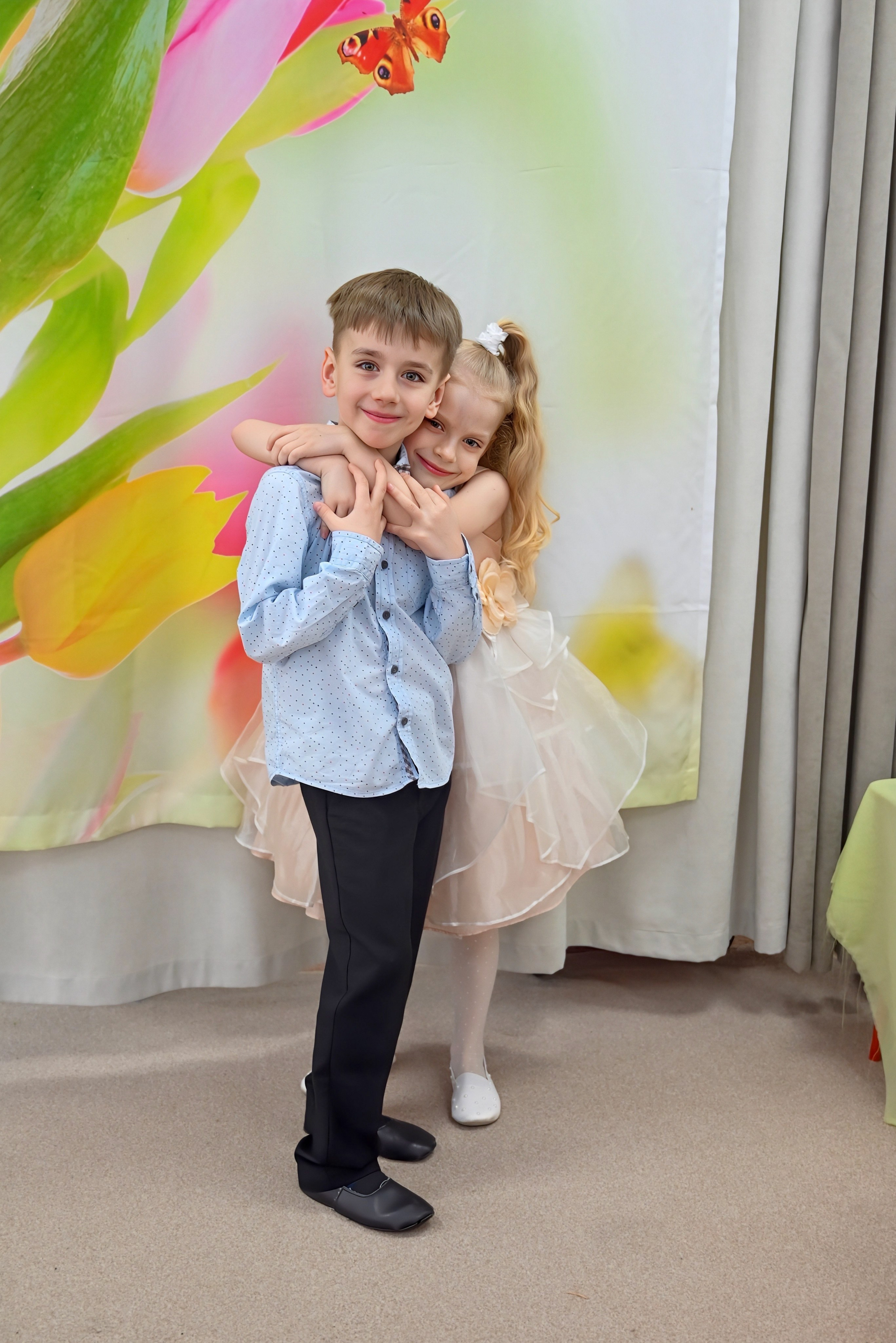 Праздник в группе Цветик семицветик. Семейный и детский фотограф Москва