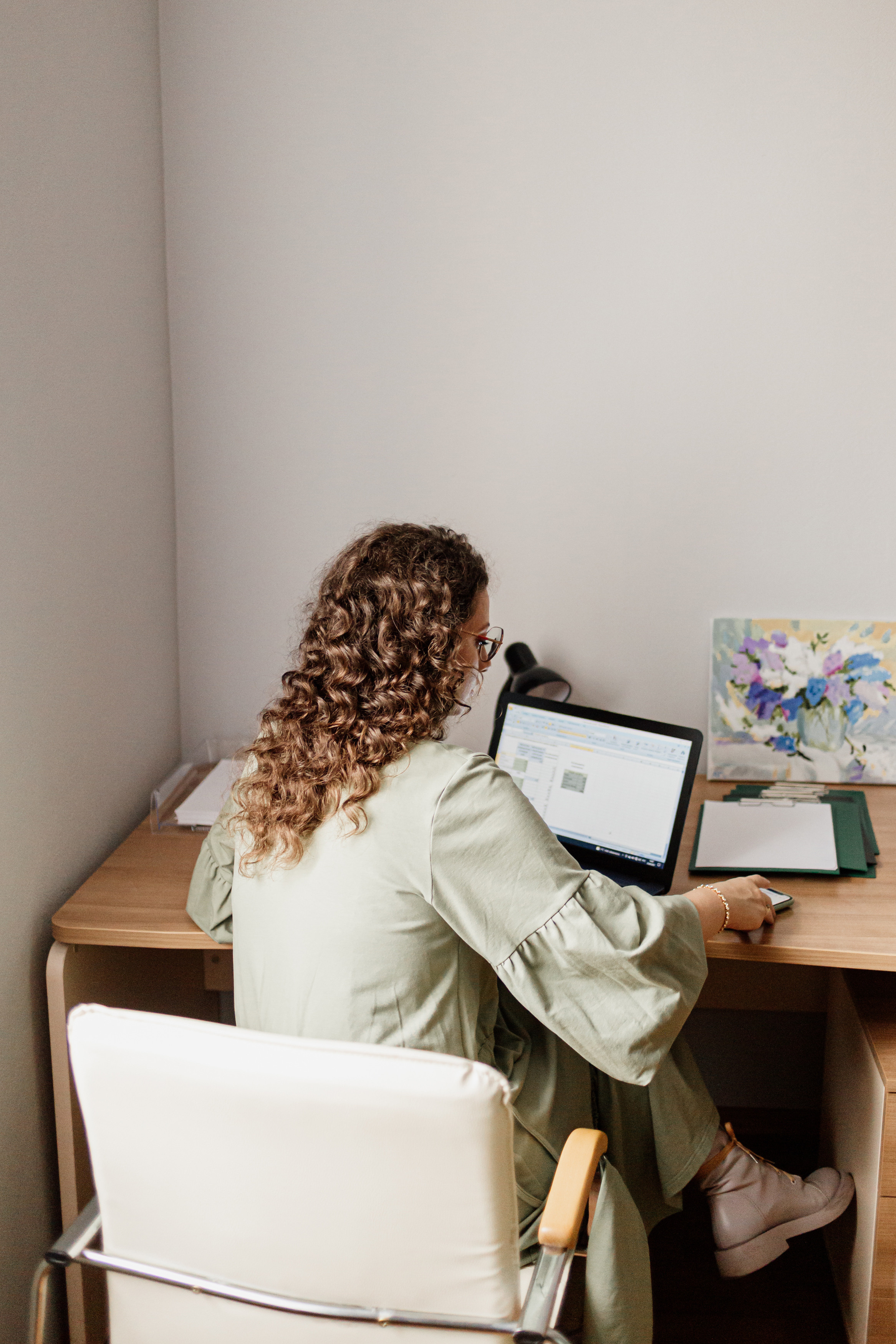 Контент-съемка для психолога и тета-терапевта. Фотограф в Санкт-Петербурге Вера Сивенкова