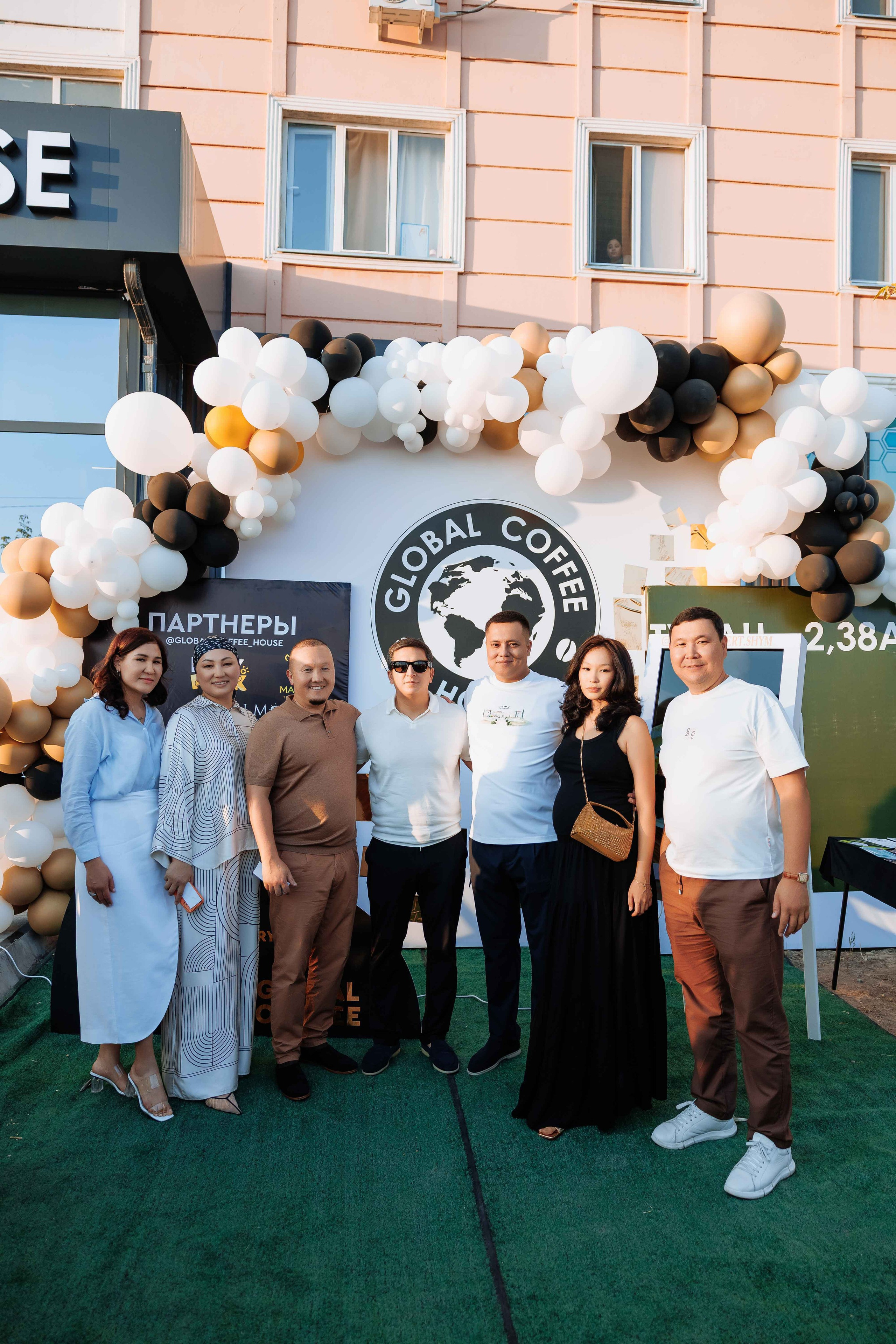 Global Coffee House|мкр Туран-2,38А. Кипятком Шымкент