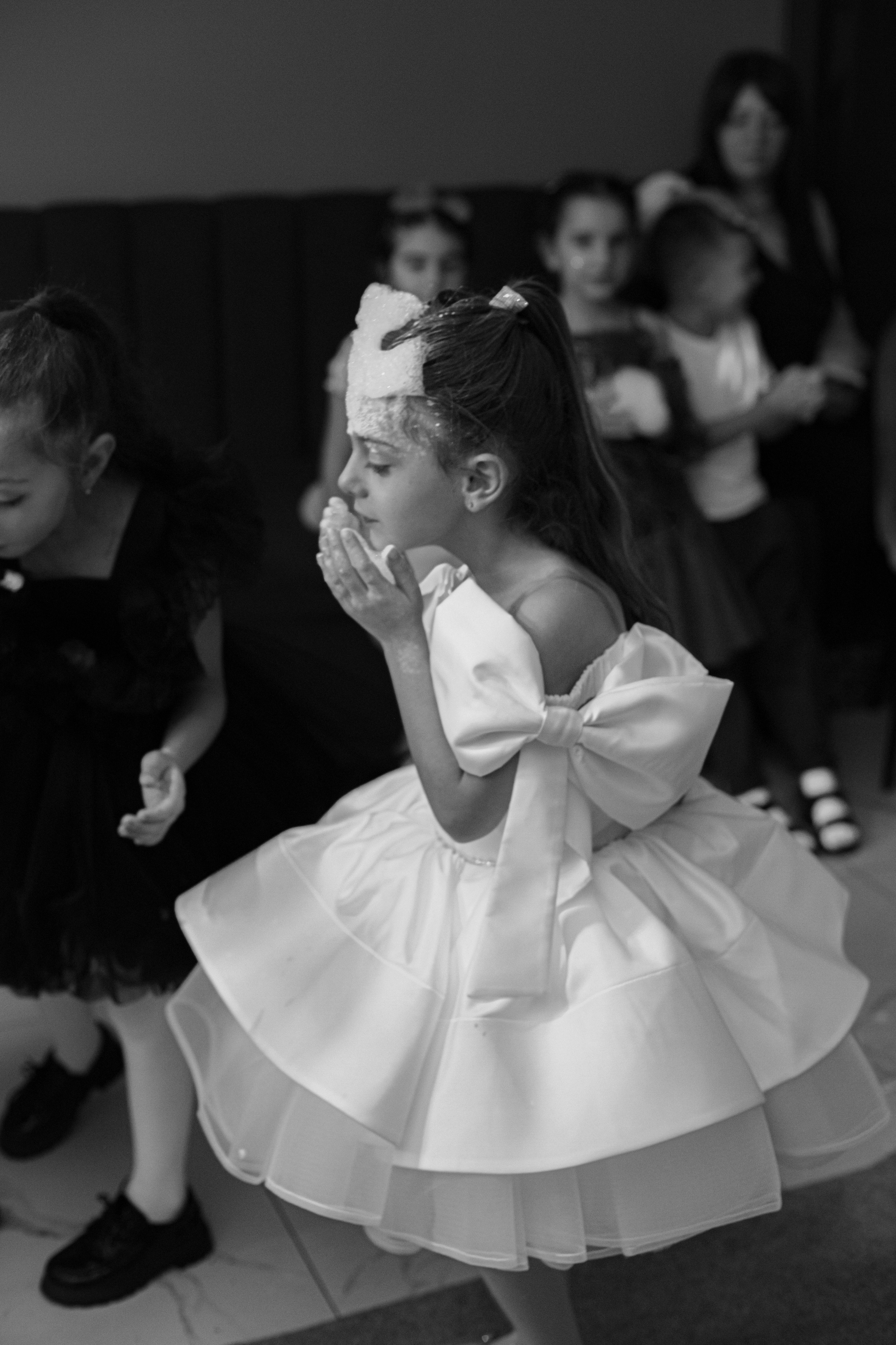 ASIA'S BIRTHDAY PARTY. Photokarish