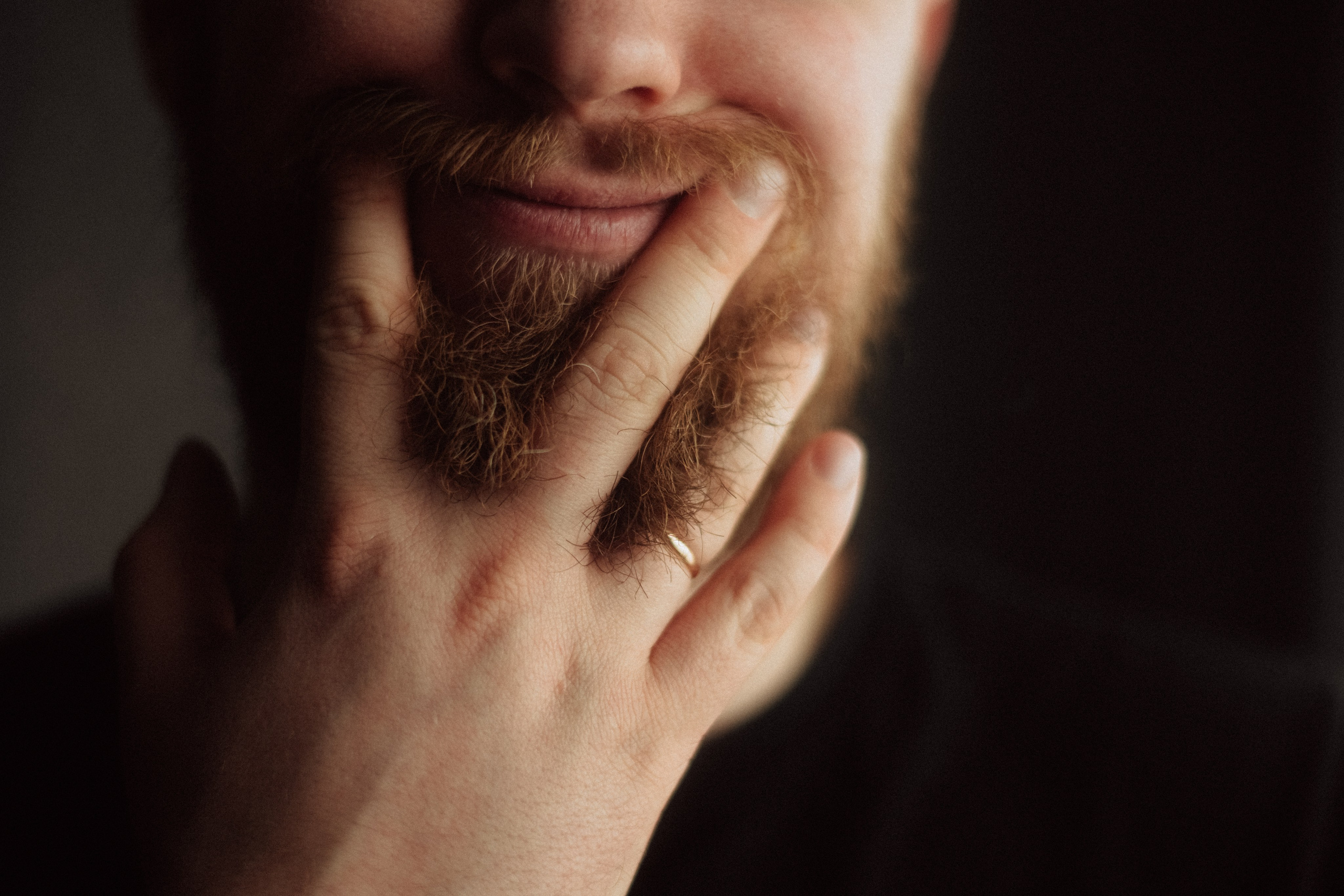 Портретная фотосессия в квартире, автопортрет