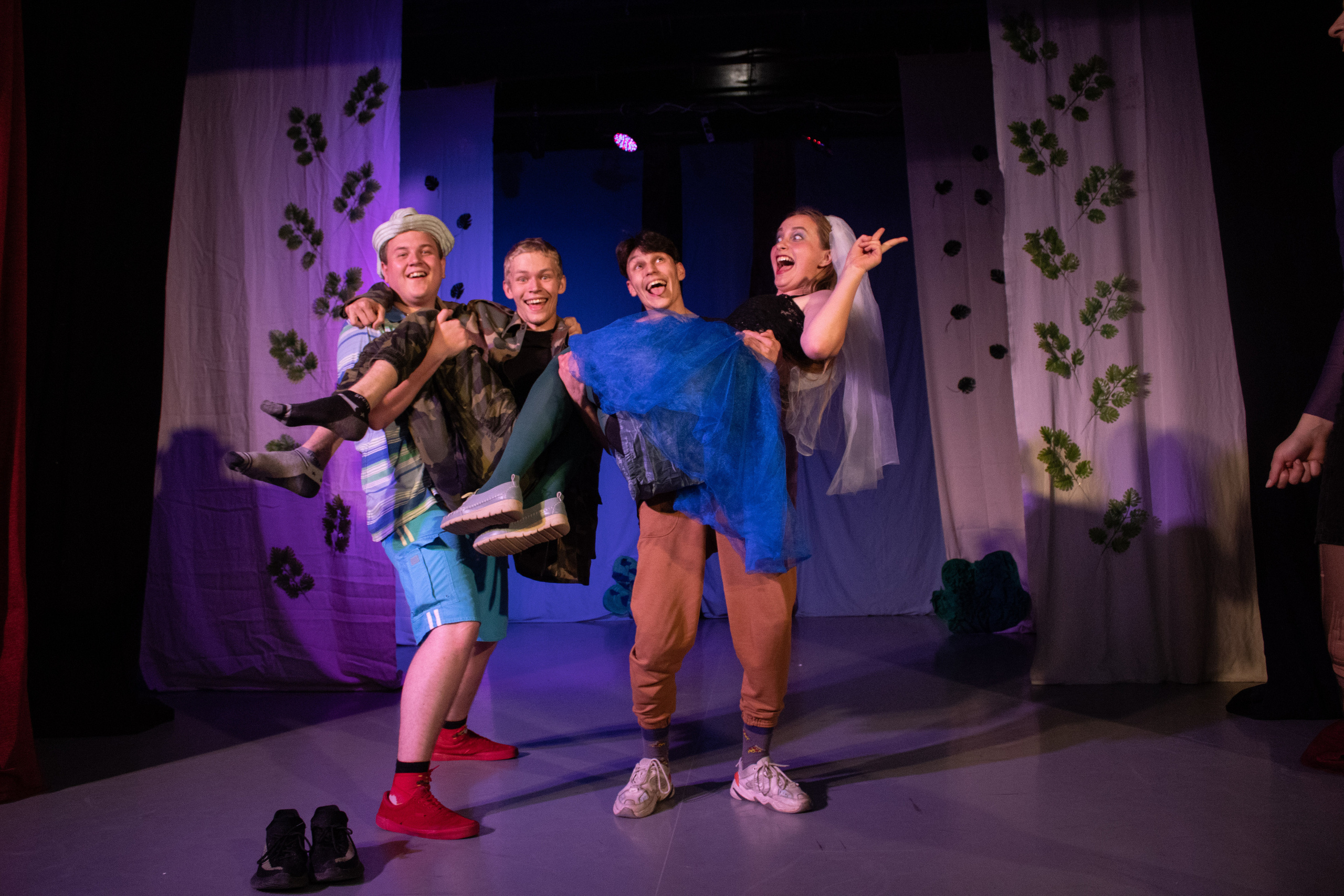 Дипломная работа «День Рождения Бабы- Яги». Фотограф Татьяна Новикова