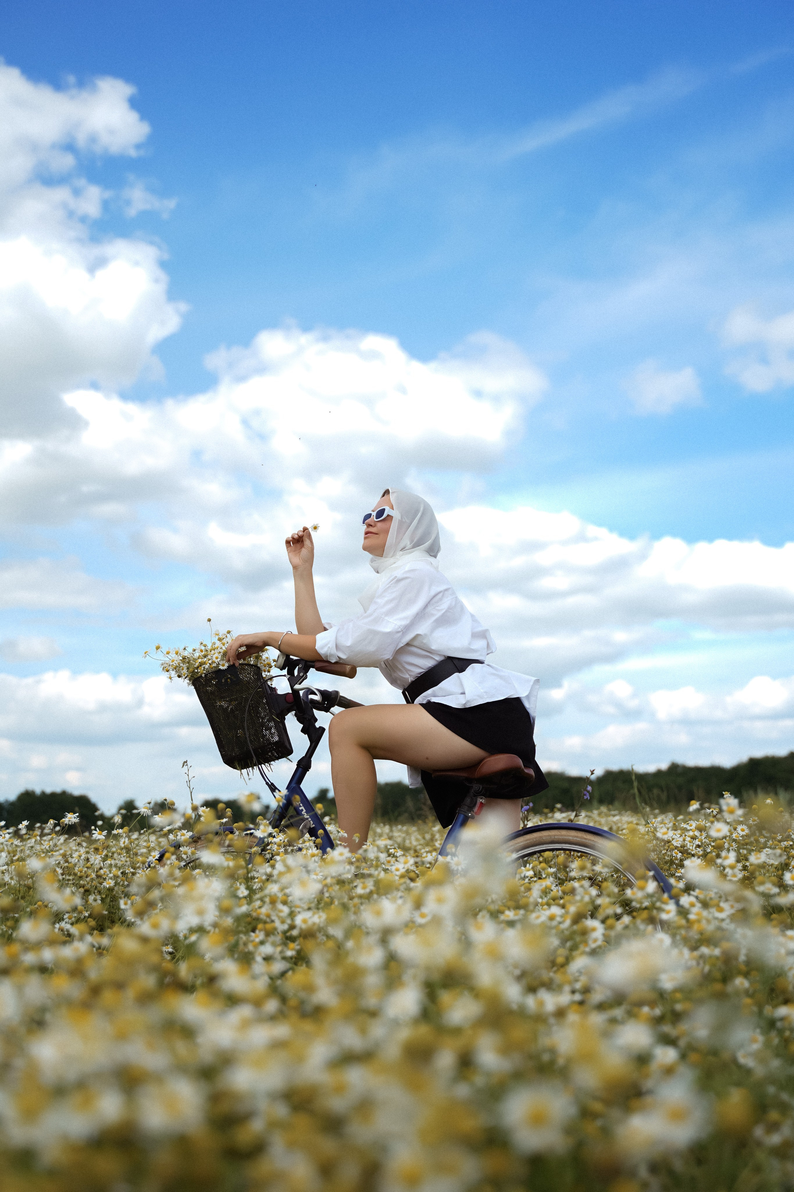 Таня в ромашках