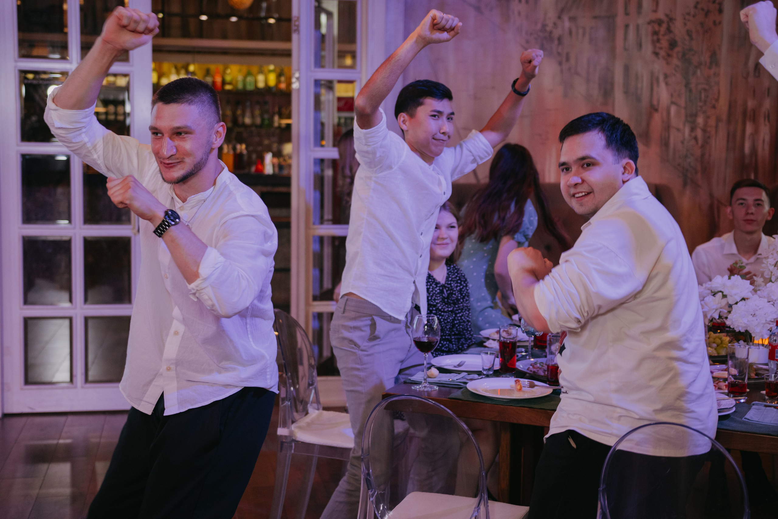 Профессиональный свадебный фотограф в Уфе от 3000 руб. Свадебный и семейный фотограф в Уфе и Башкирии Дмитрий Коломеец