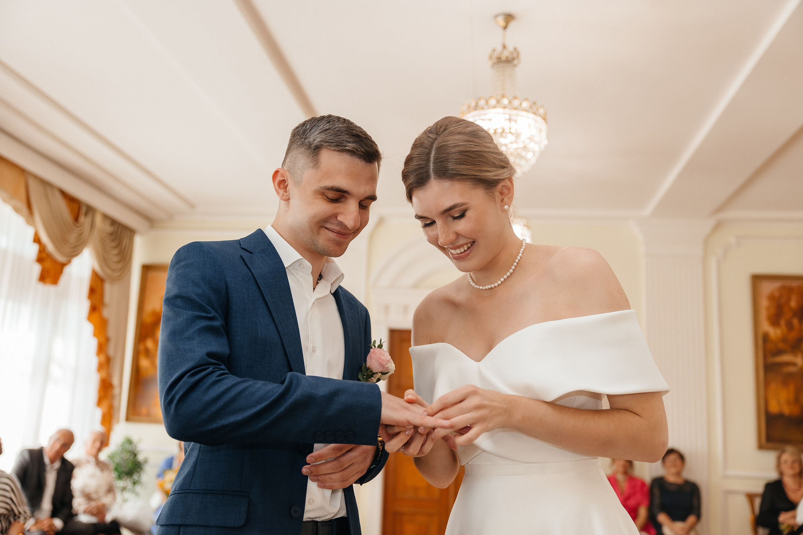 Александр и Ангелина (полный день). Фотограф свадебный семейный в Красноярске Шукшина Наталья