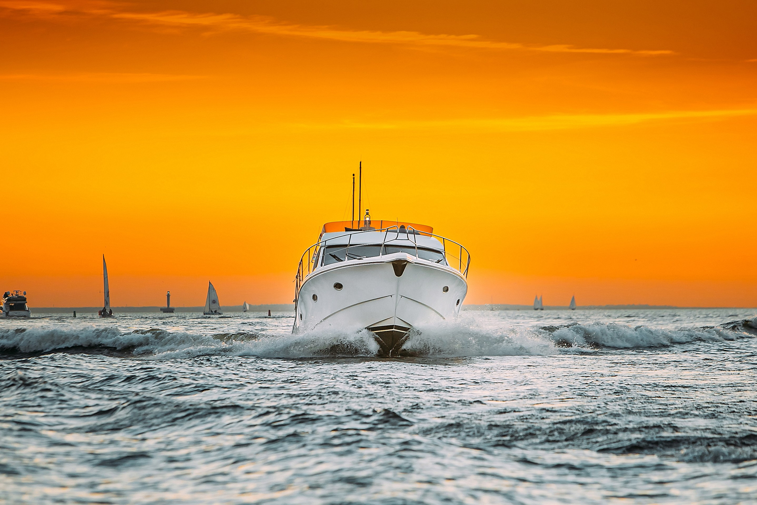 Яхта Rodman 44 Holiday. SPB Rent Boats|аренда катеров и теплоходов