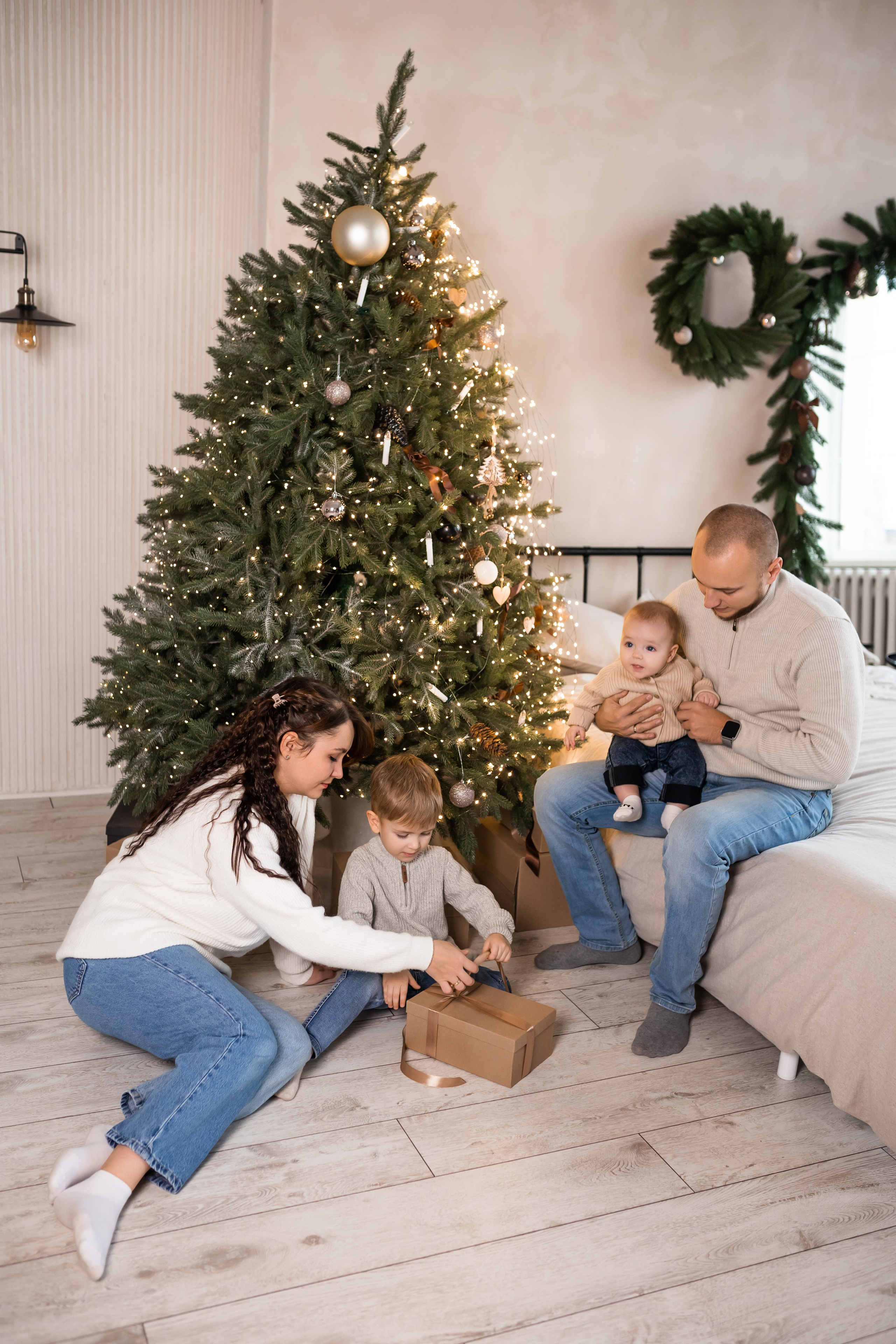Мария с семьей. Свадебный фотограф Татьяна Фот