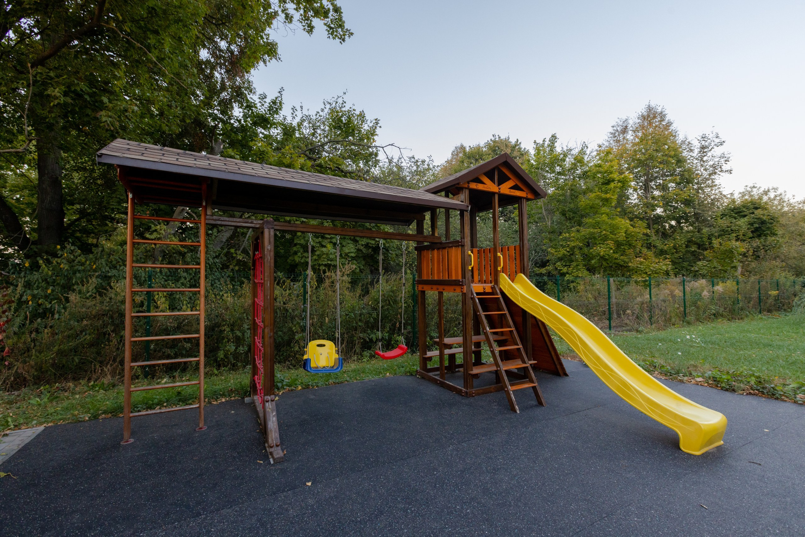 Большая Тросна вечером и новый бассейный комплекс. Фотограф в Туле Крупский АнДРей. Фотостудия «КАДР71» в Туле