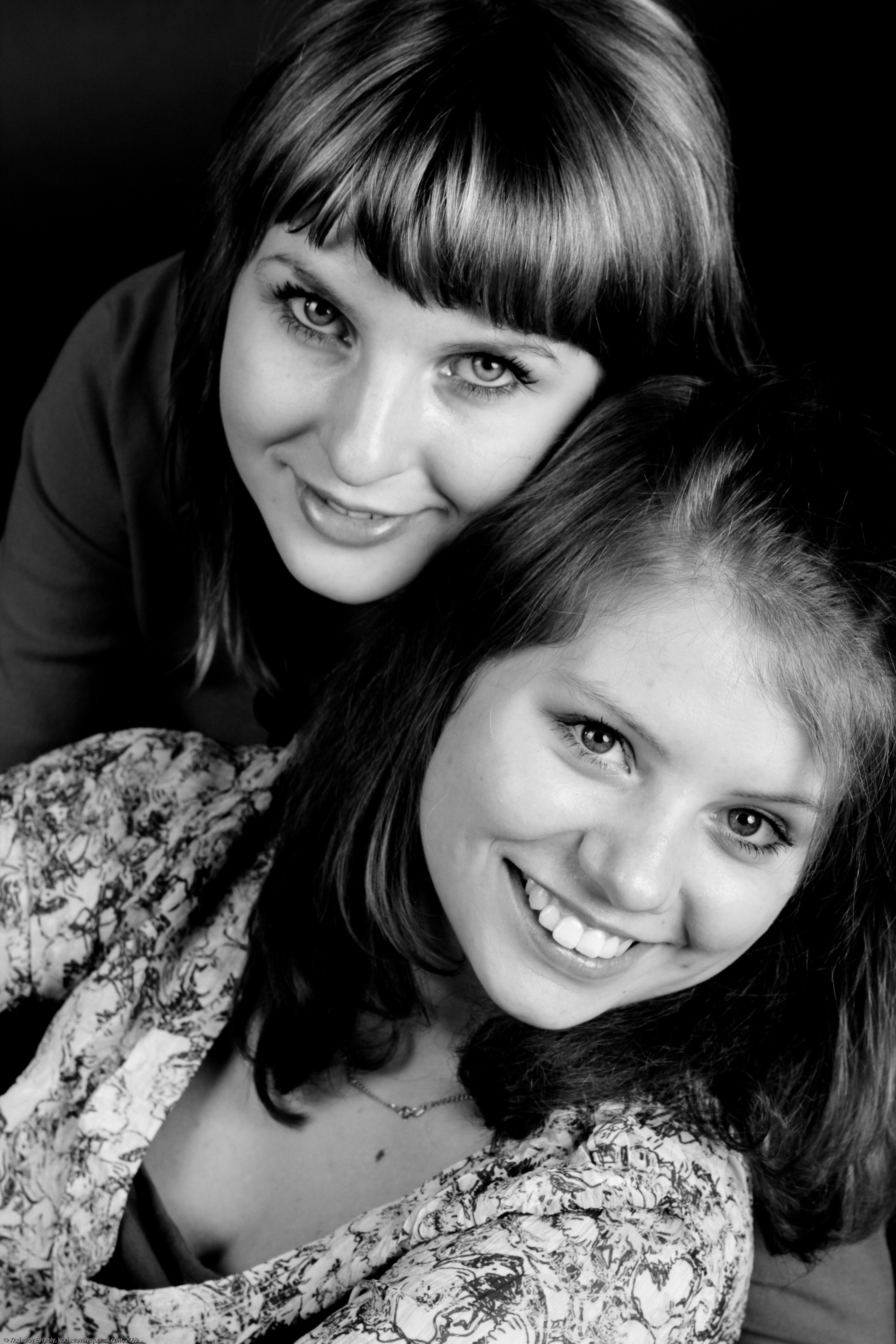 Оля и Наташа. Студия. Кучеров Евгений. Фотограф