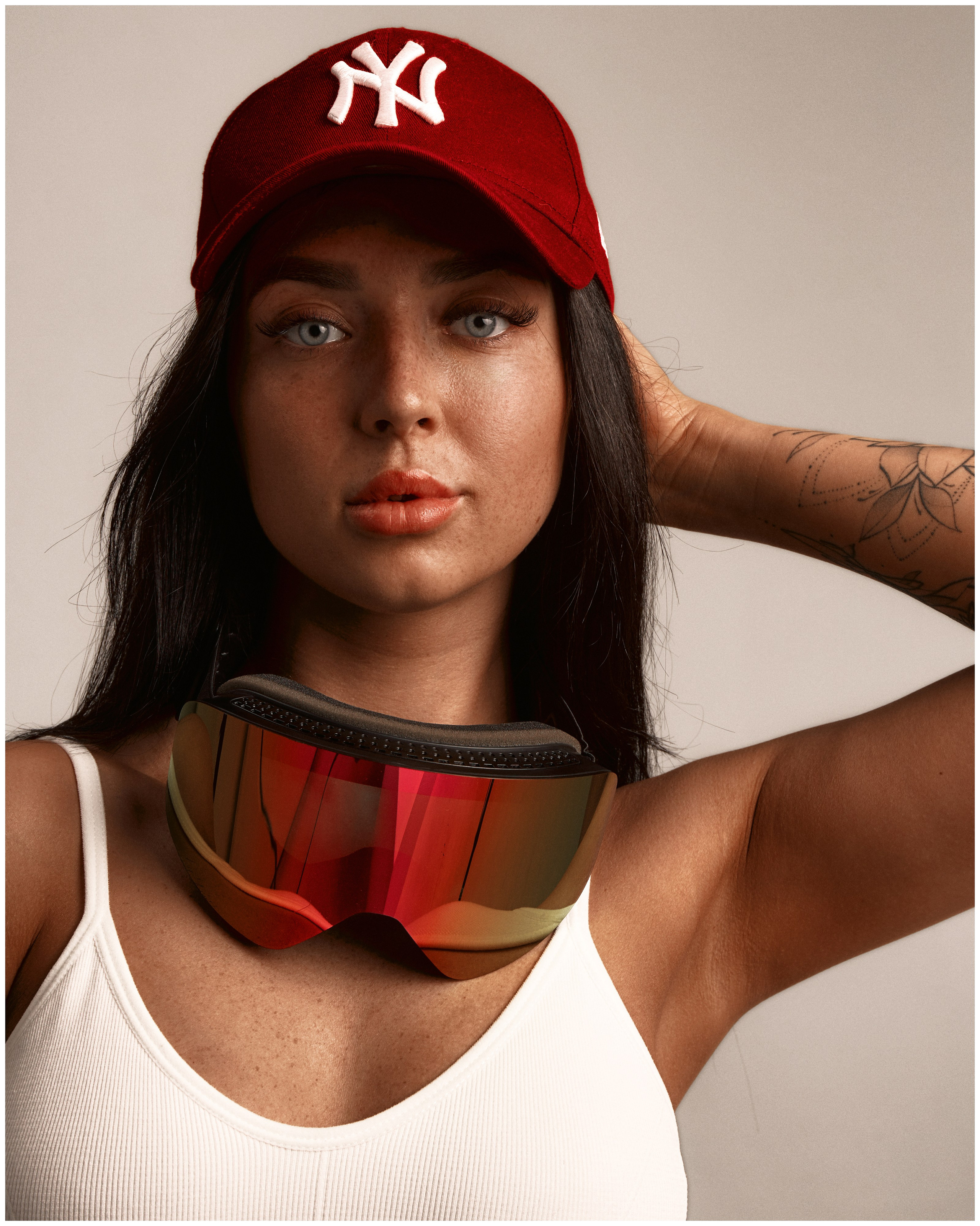 Red. Олег Левенков портретный и фешн фотограф