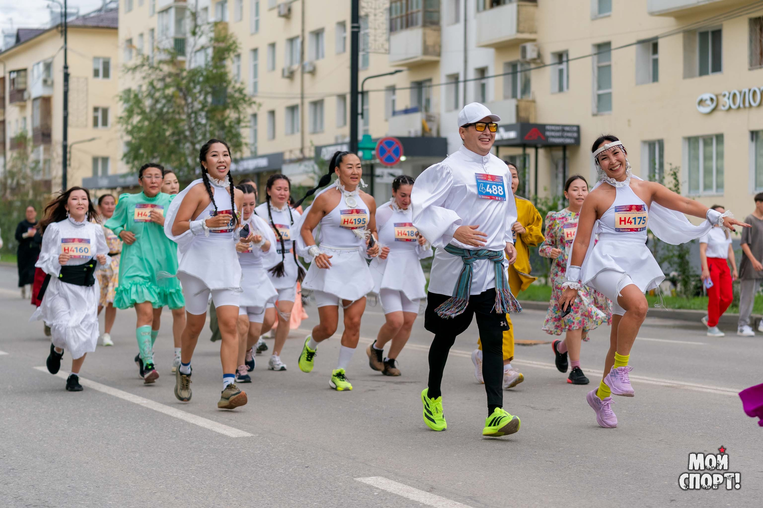 Чемпионат России по бегу на 100 км, Чемпионат РС (Я) по бегу на 100 км и «Марафон Олонхо». Студия «Мой Спорт!» — все о спорте в Якутии