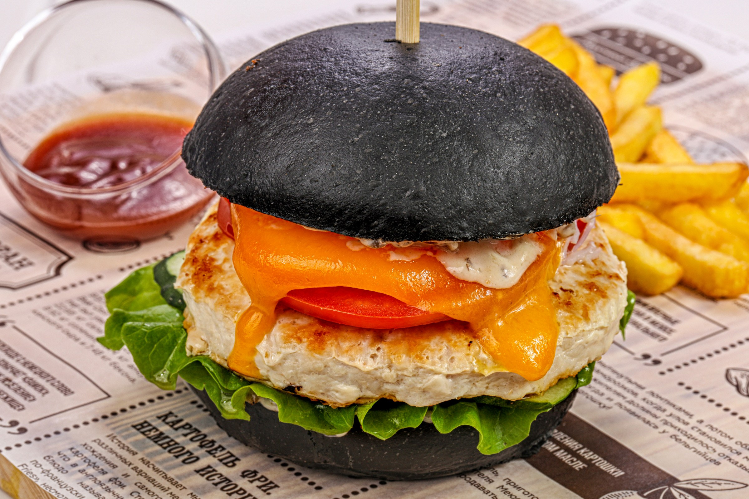 Фотосъемка бургеров и гамбургеров. Заказ по тел.: +7 (906) 006-90-22. Фуд-фотограф Андрей Старостин — съемка еды в Москве. 9000 руб. в час