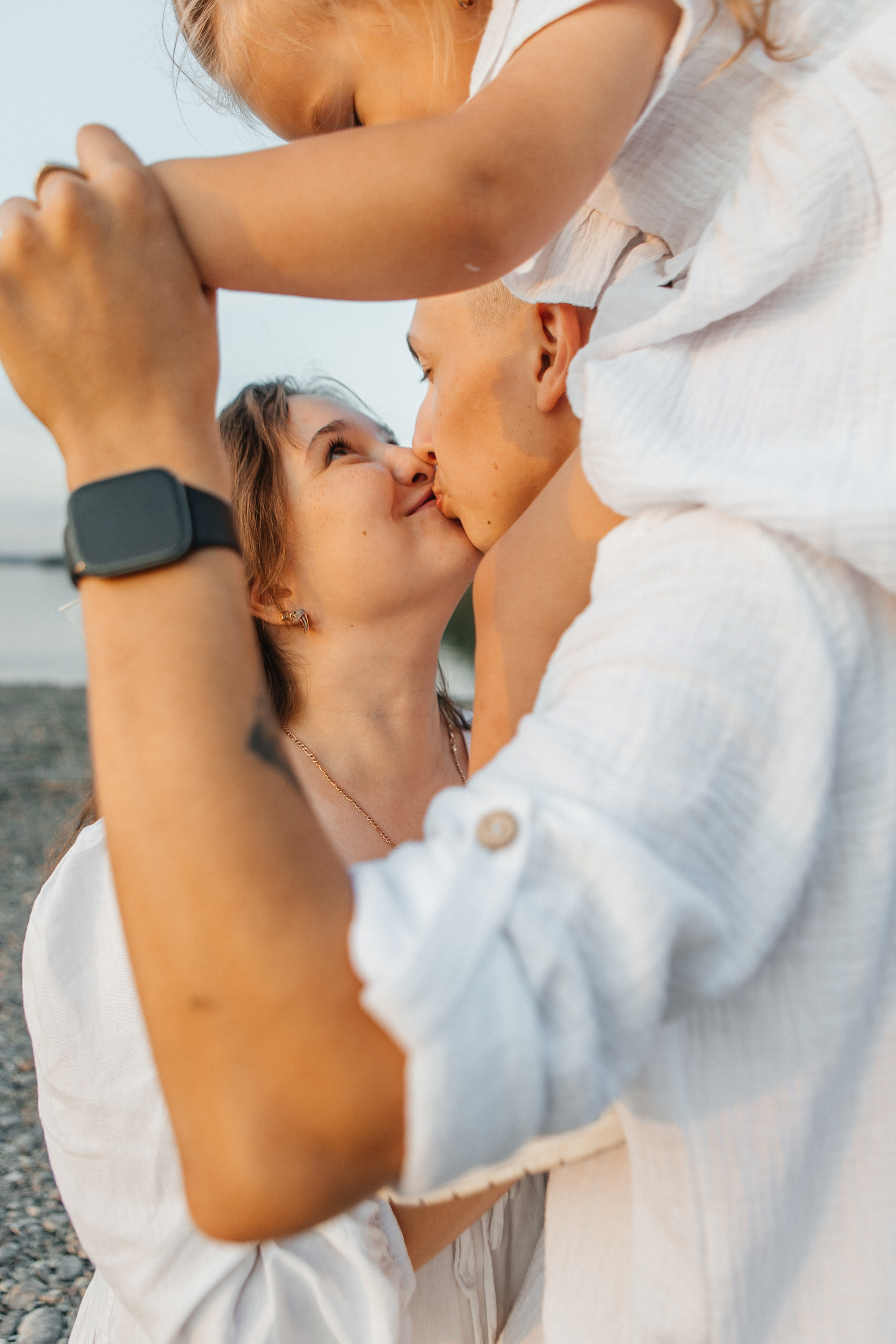 Семейная фотосессия на закате. Дарья Белякова. Свадебный, детский и семейный фотограф в городе Бийск