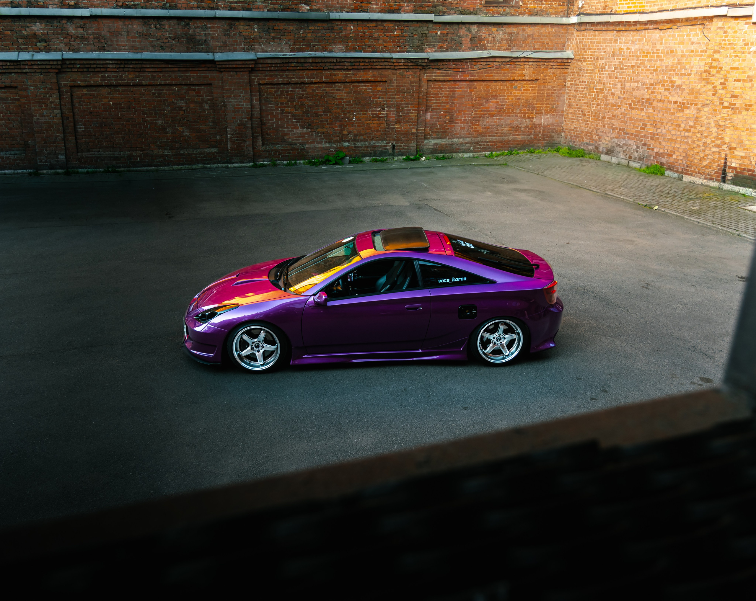 Toyota Celica. Opasnophoto