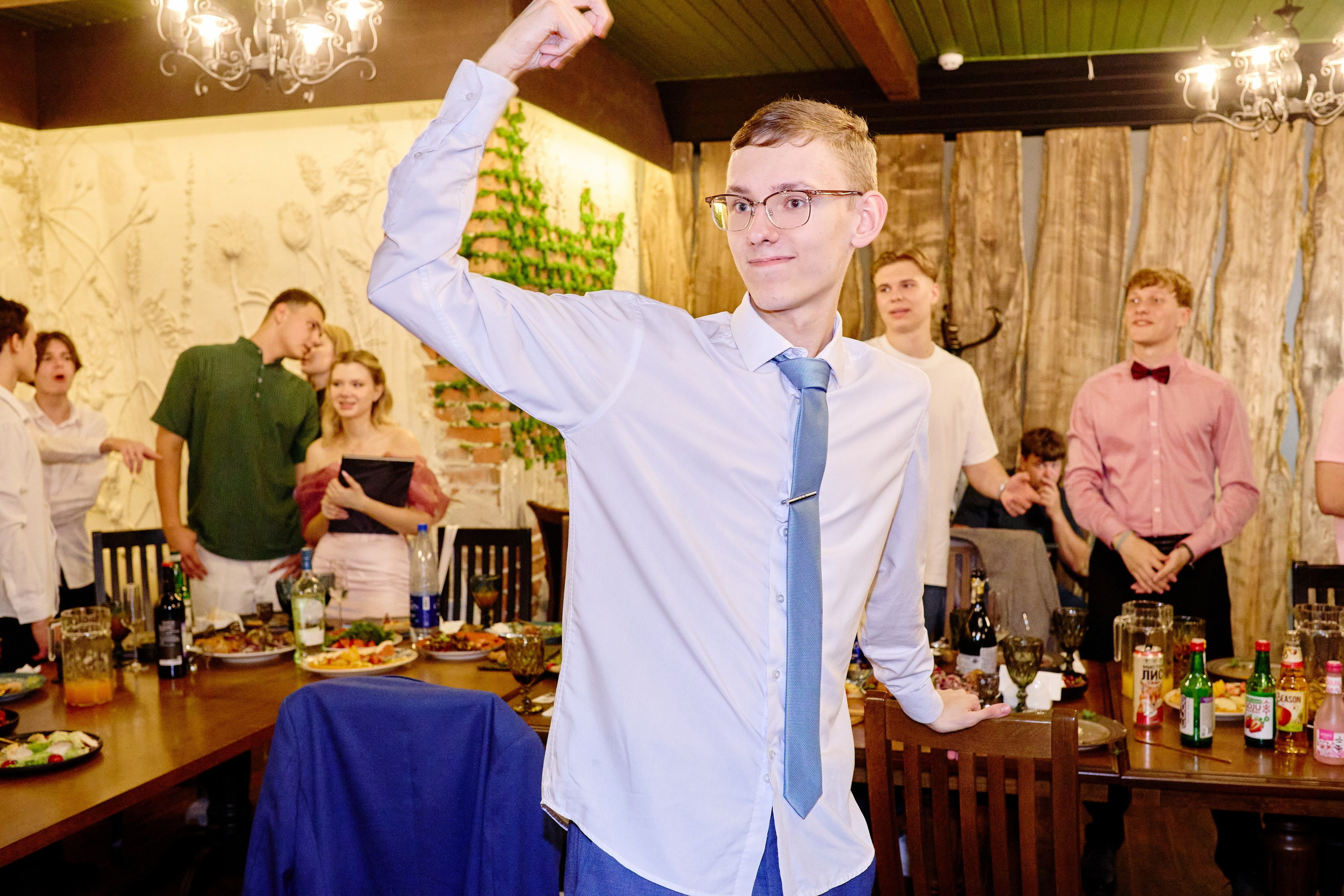 Выпускной 35 Сош. Фотограф Выпускные альбомы Таганрог Сергей Коробченко