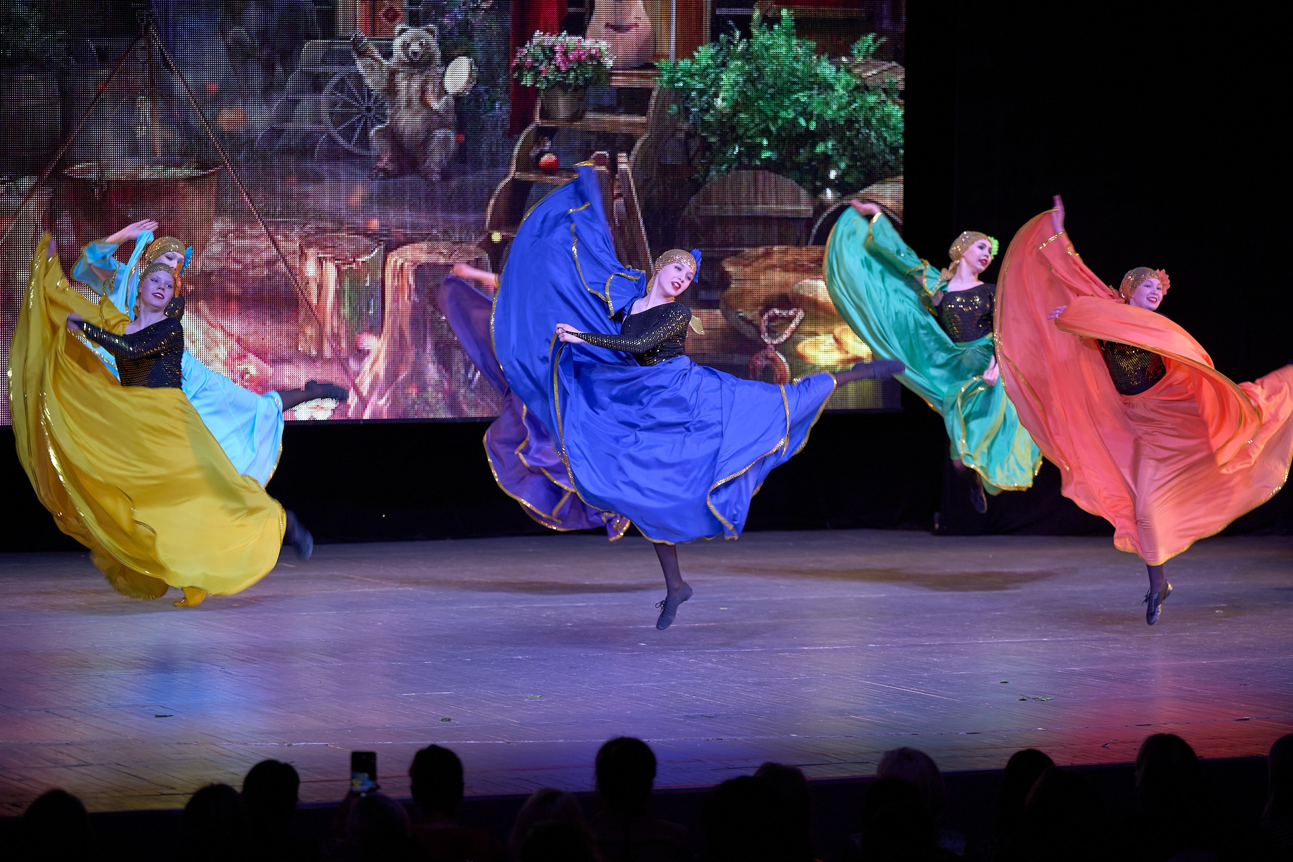 60-летие Ансамбля «РОВЕСНИКИ» Ижевск. 25.04.2024. Спортивный репортажный фотограф в Ижевске Сергей Мерзляков
